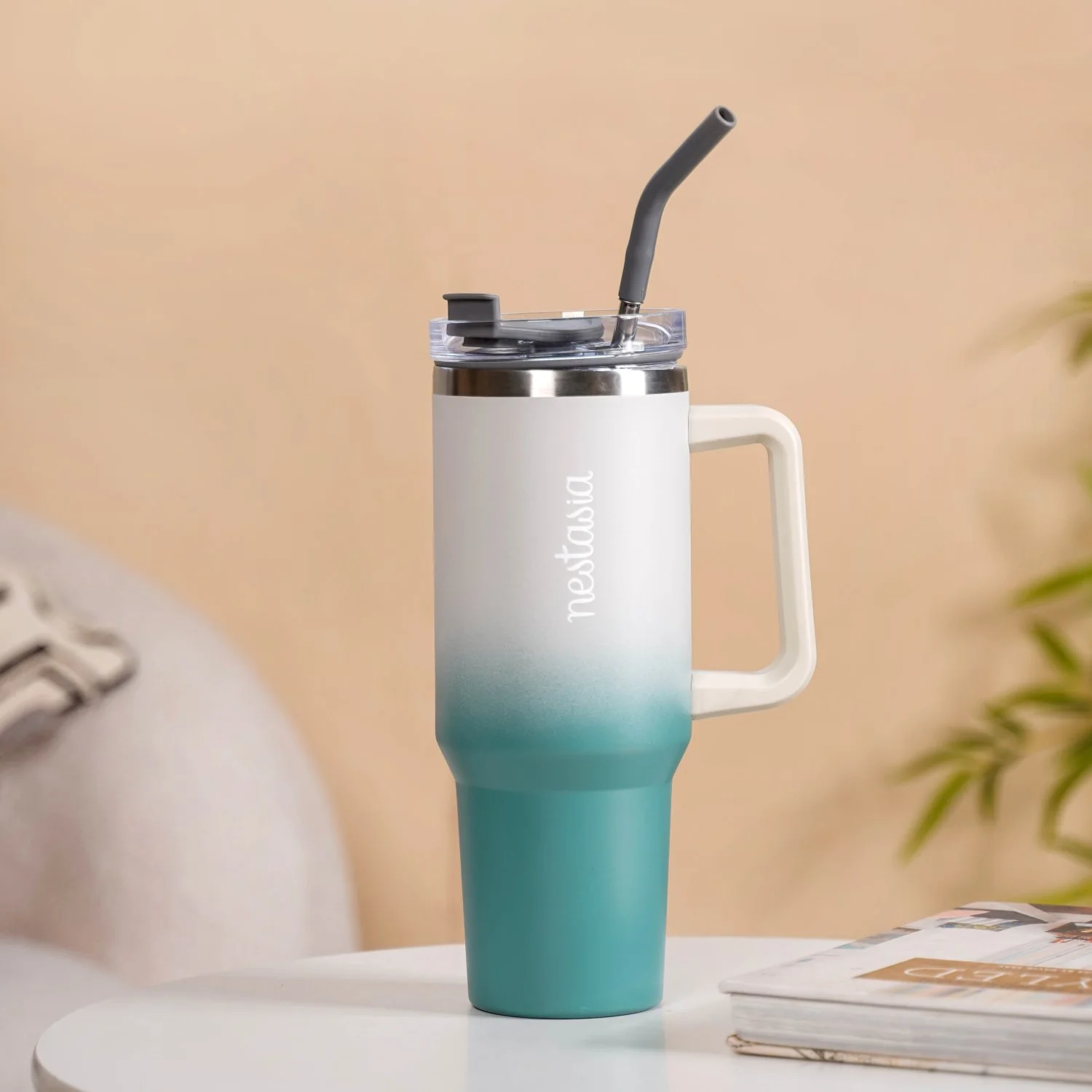 Heat Insulated Steel Water Bottle For Travel 1200ml - Image 3