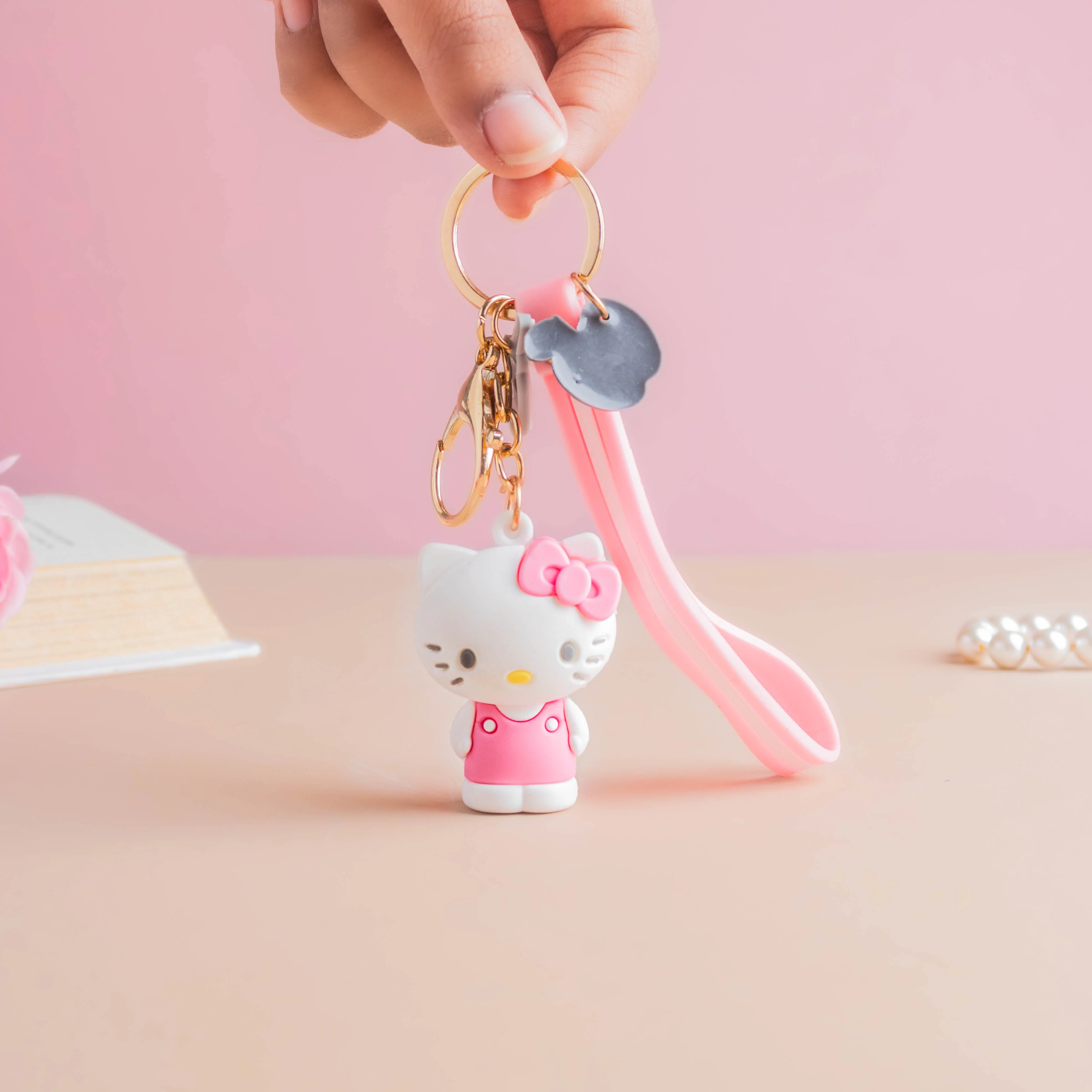Hello Kitty Keychain Small - Image 2
