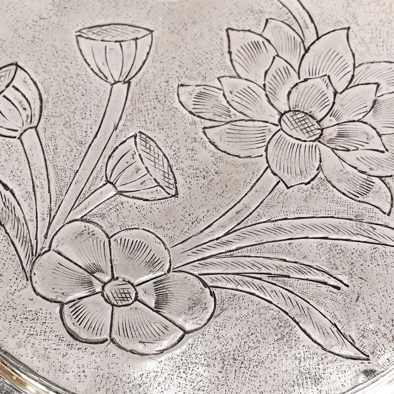 Hibiscus Brass Pooja Chowki With Silver Polish 22x8cm - Image 7