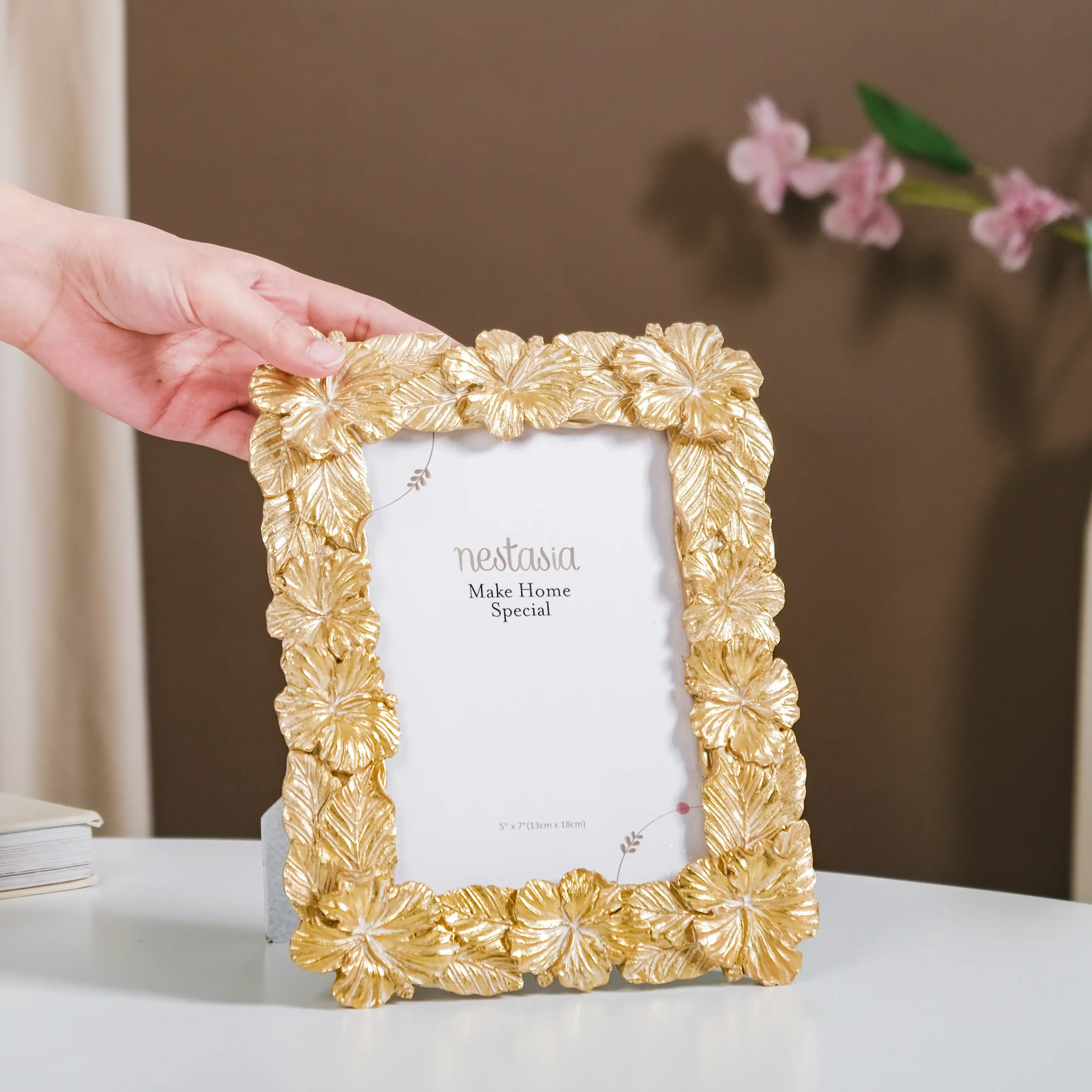 Hibiscus Glam Photo Frame Large 9.5"x7.5" - Image 2