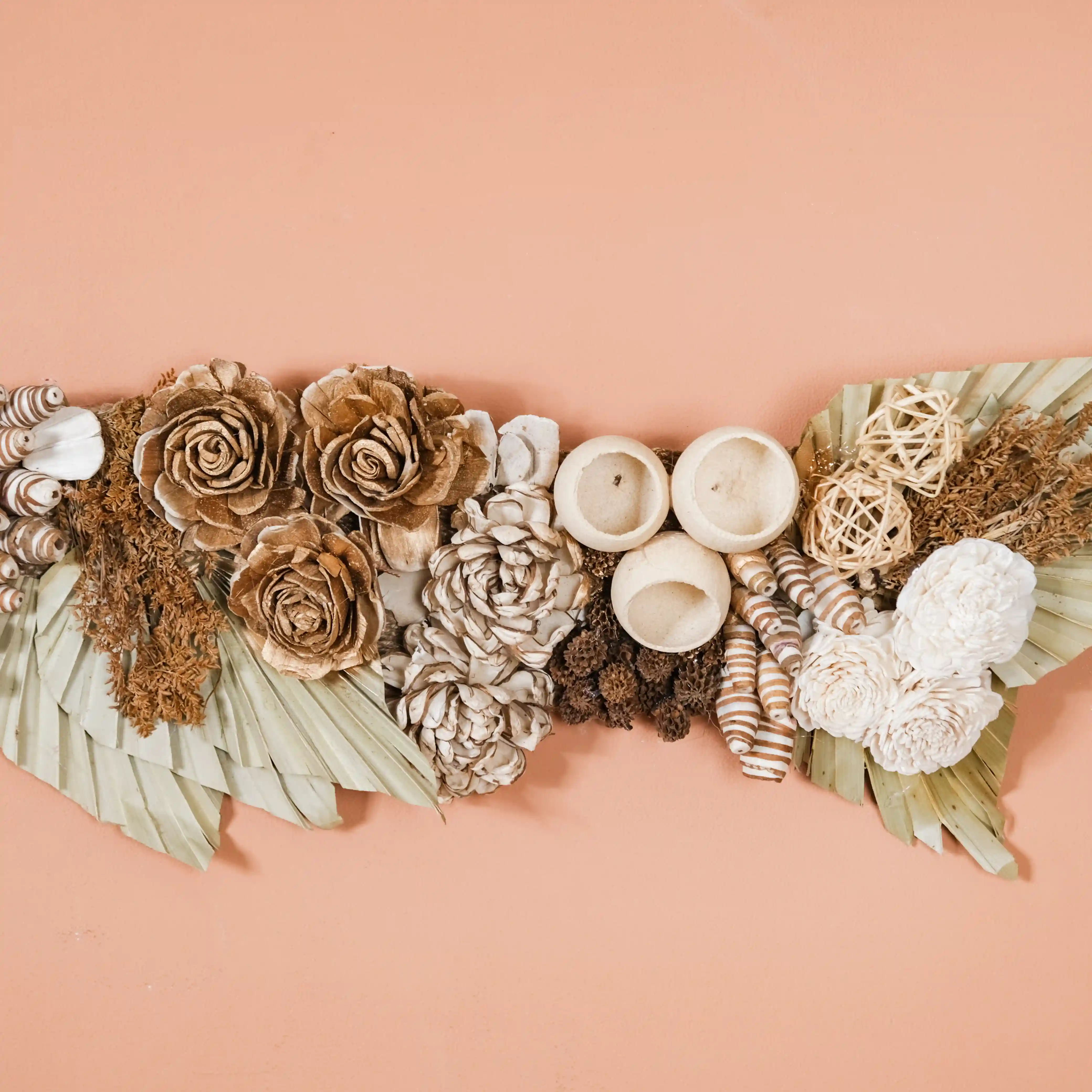 Hygge Sustainable Dried Flower Toran For Door - Image 3