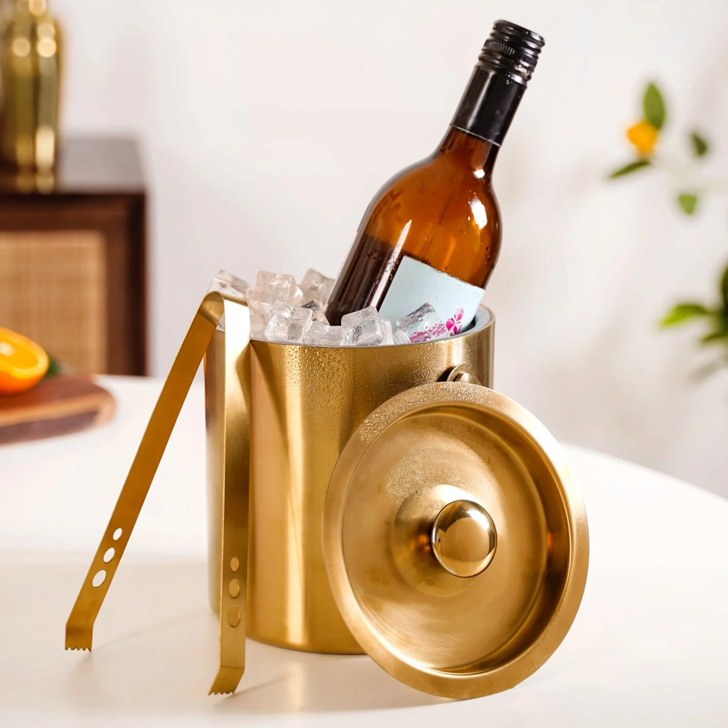 Ice Bucket And Tongs Set With Golden Finish 2000ml - Image 2
