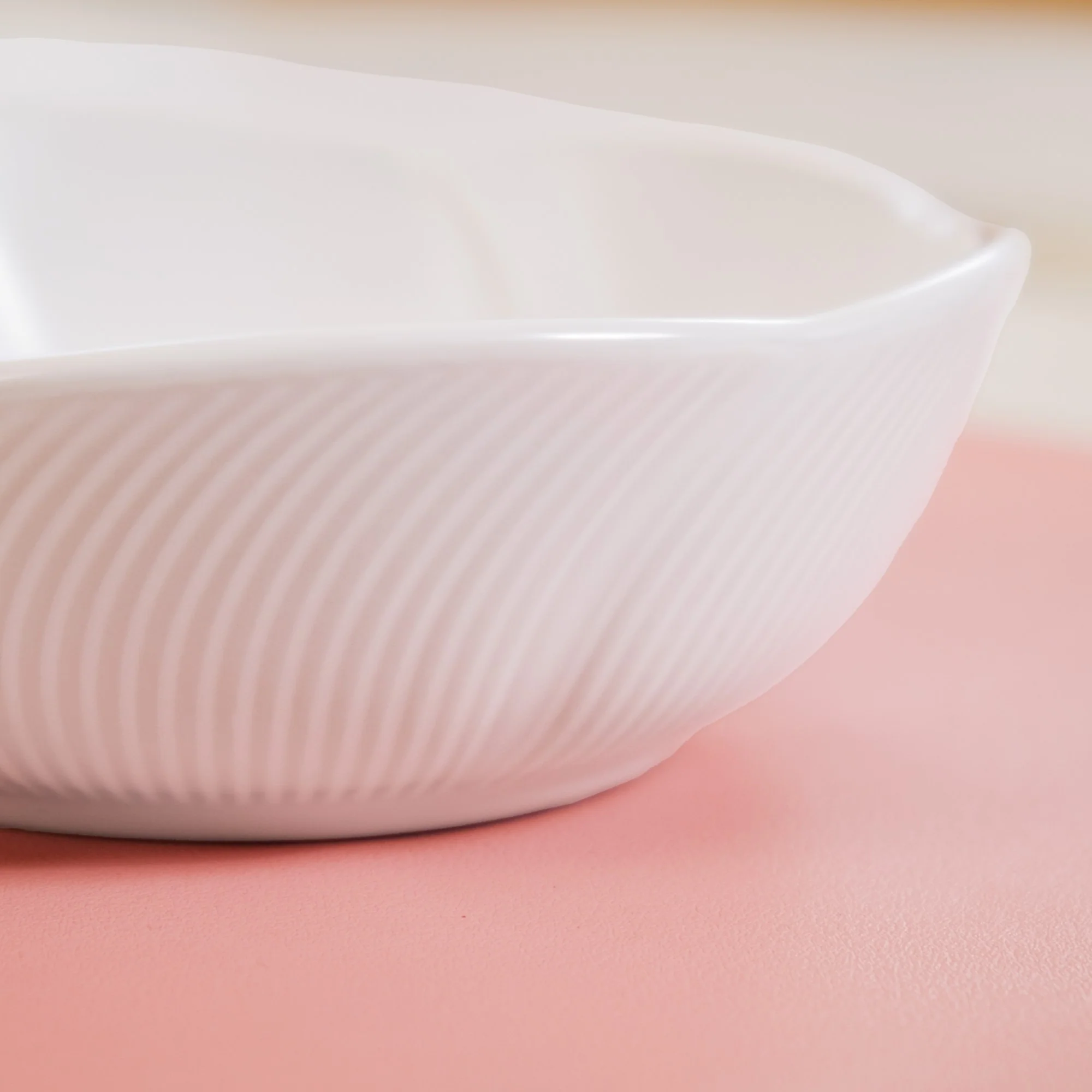 Ice Cream Bowl With Handle Vanilla 400 ml - Image 8