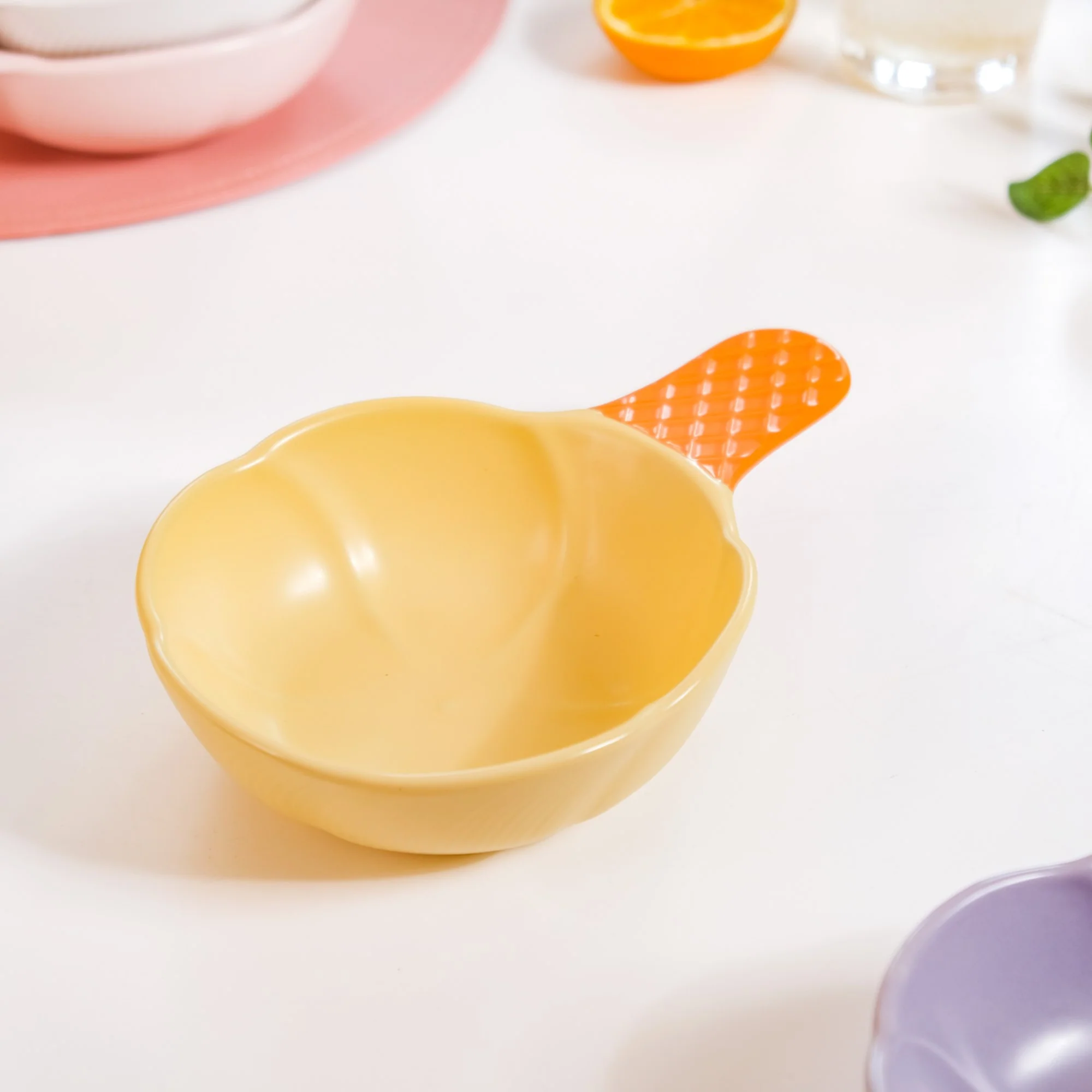 Ice Cream Shape Bowl With Handle 400 ml - Image 12