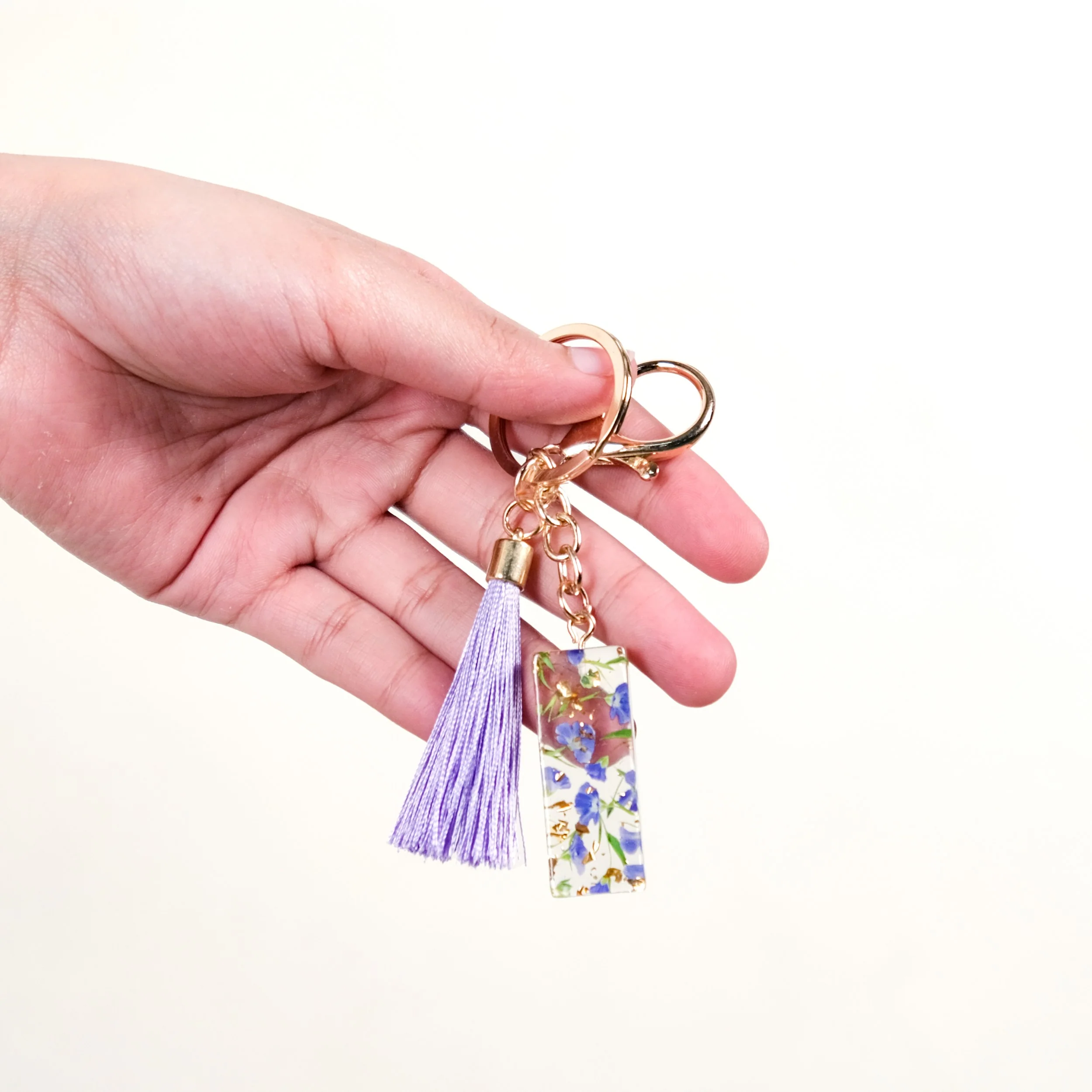 Iconic I Resin Keyring With Lavender Tassel - Image 2