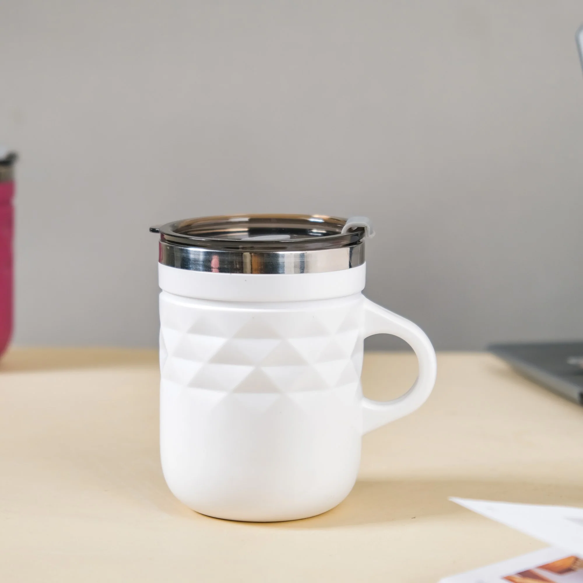 Stainless Steel Travel Mug White 400ml - Image 10