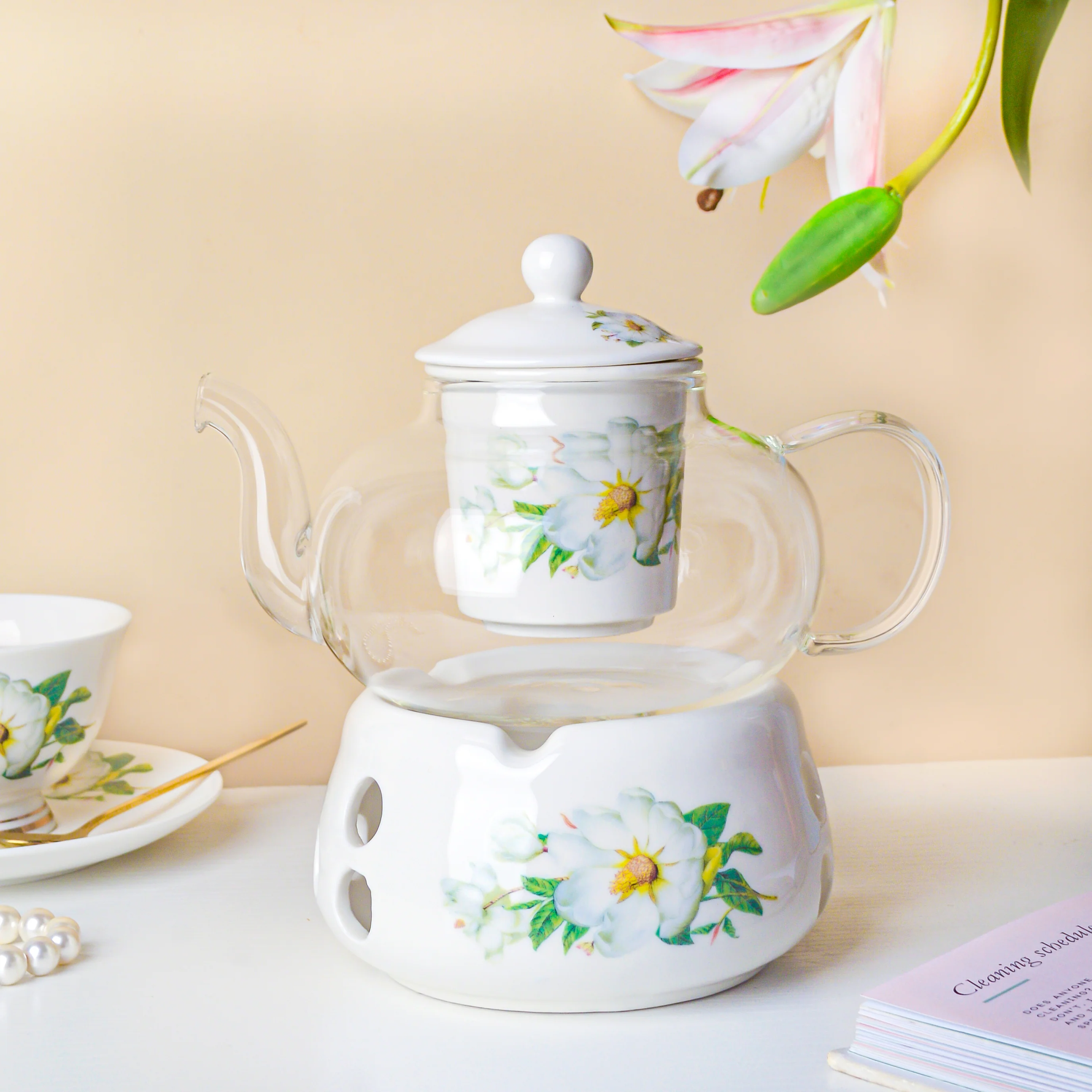 Jasmine White Glass Teapot With Warmer Base 700 ml - Image 4