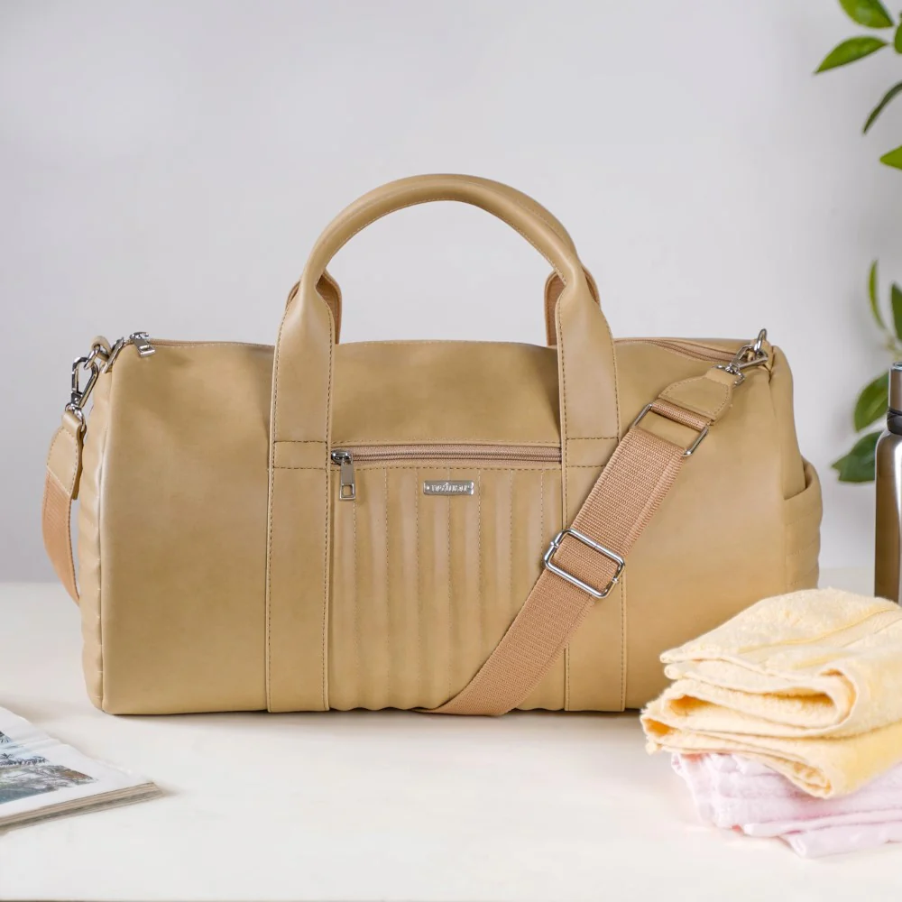 Jet-Setter Duffle Bag Beige Large 17x9 Inch - Image 4