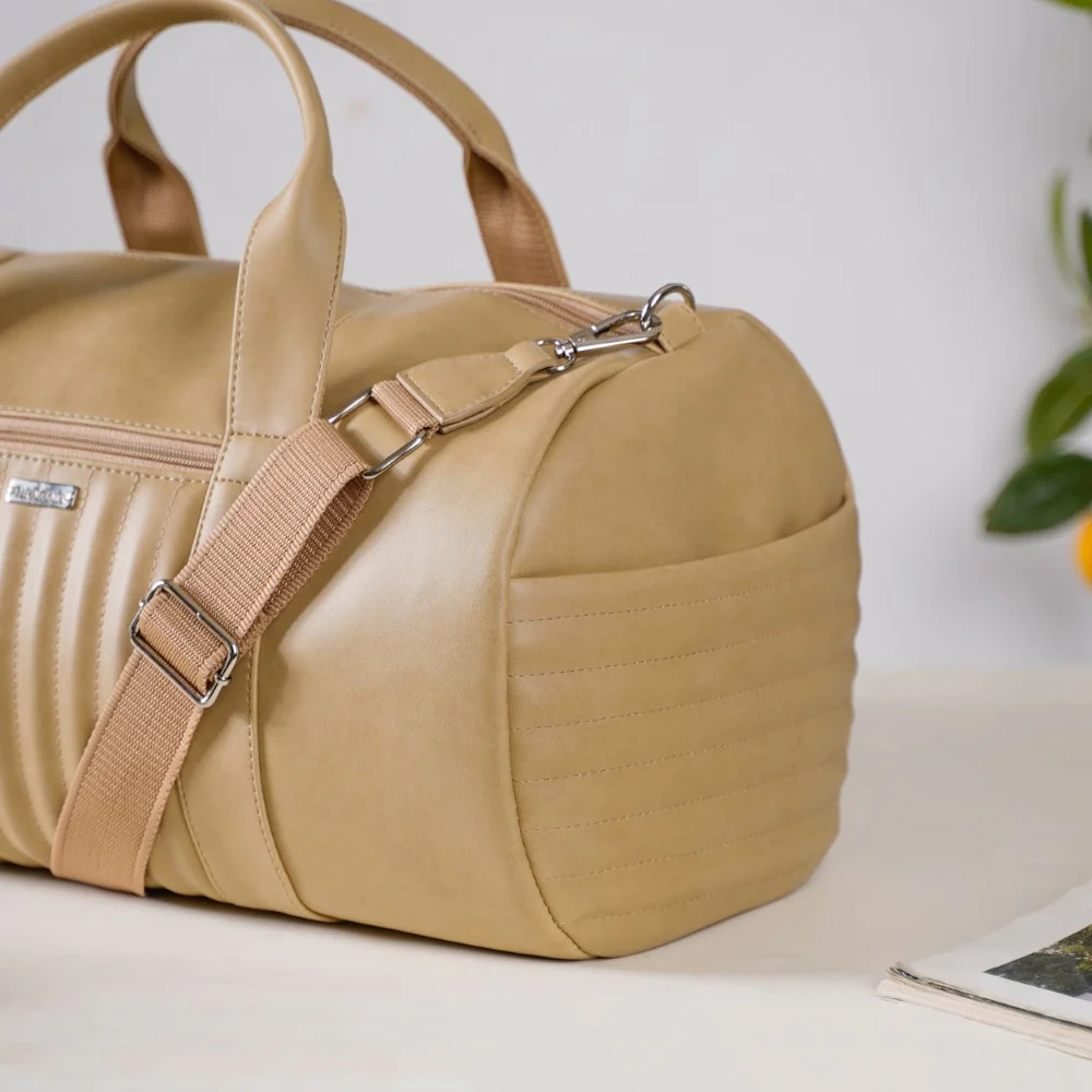Jet-Setter Duffle Bag Beige Large 17x9 Inch - Image 9