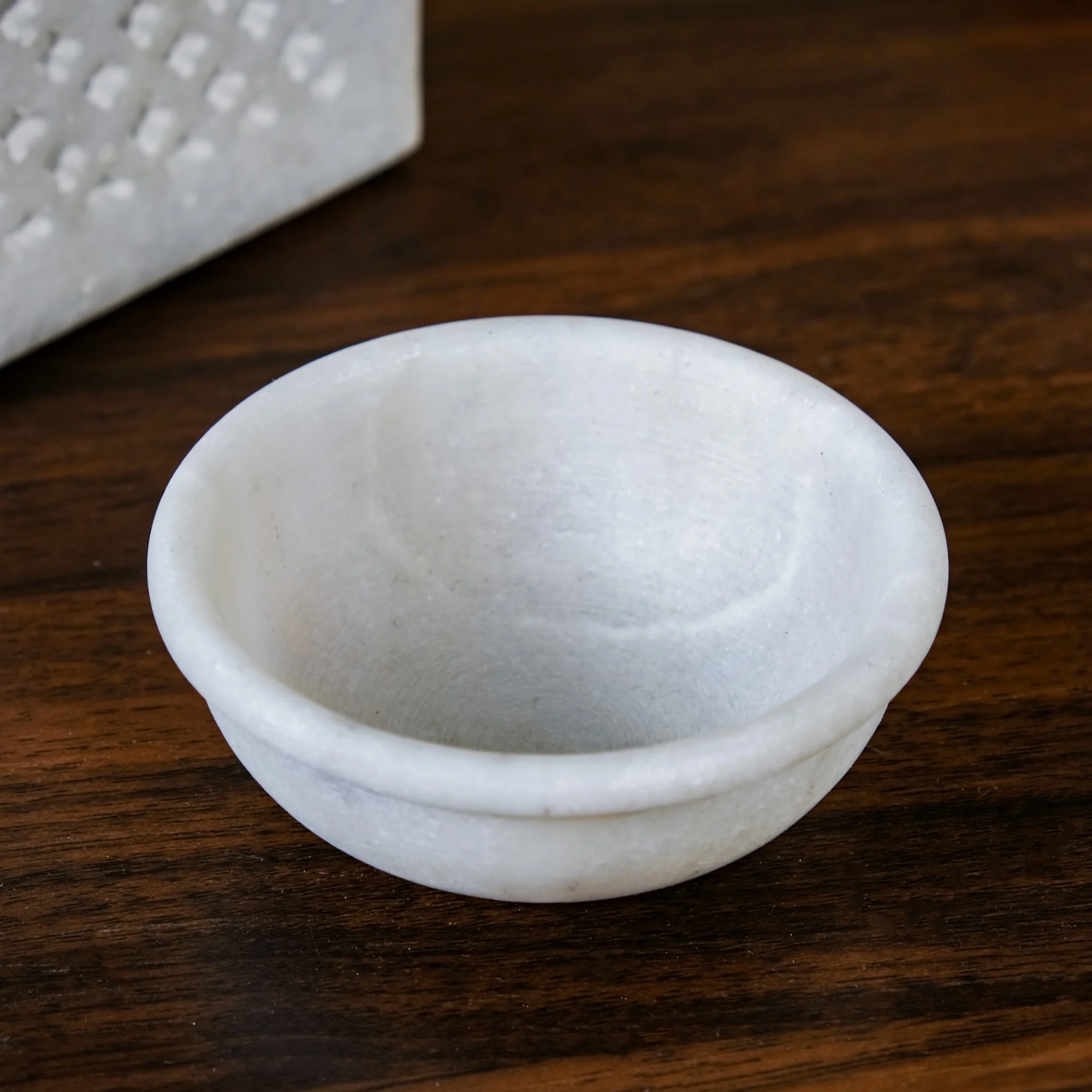 Jharokha Artistry Marble Diffuser - Image 11