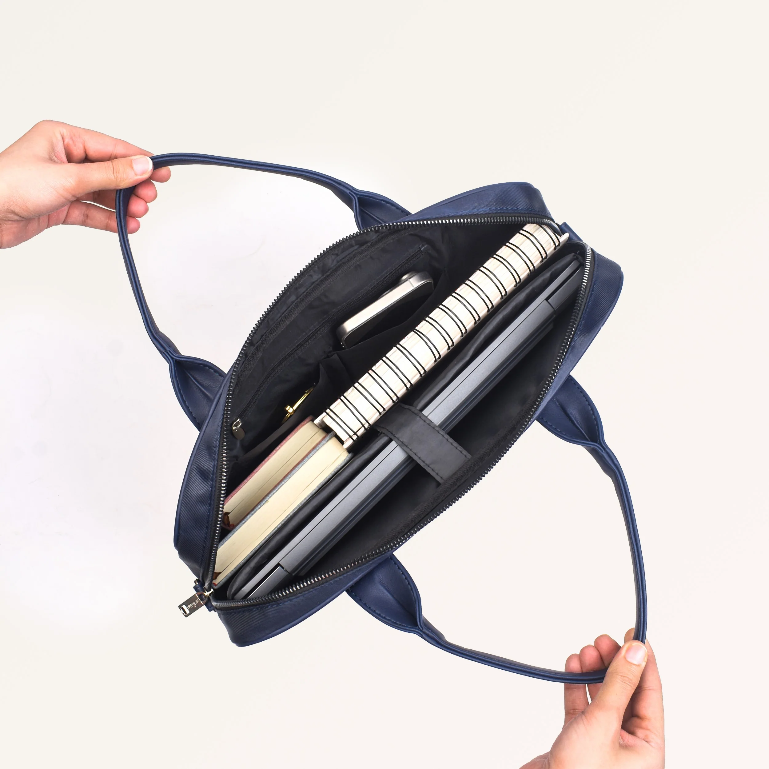 Kaizen Laptop Bag Navy 14 Inch - Image 8