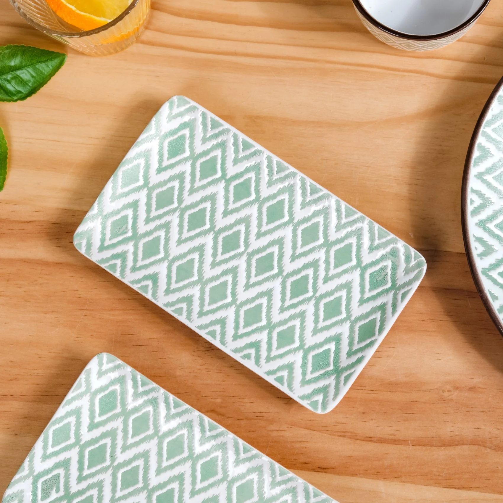 Kaleido Ceramic Platter Set Of 4 Green 7 Inch - Image 6