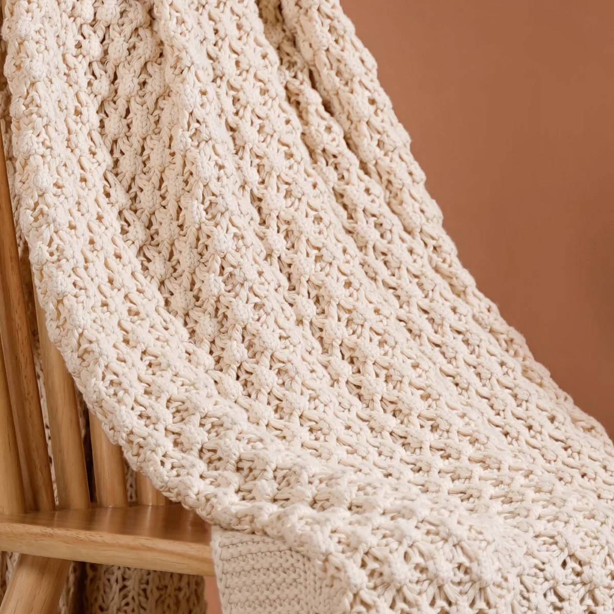 Knitted Throw - Image 4