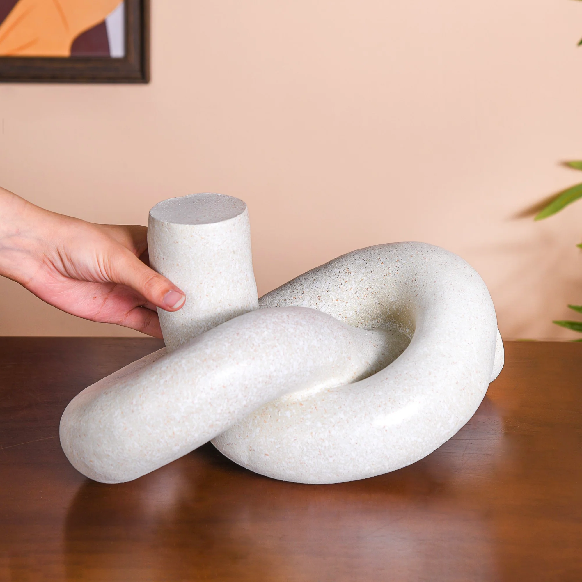 Knot Sculpture Showpiece - Image 3