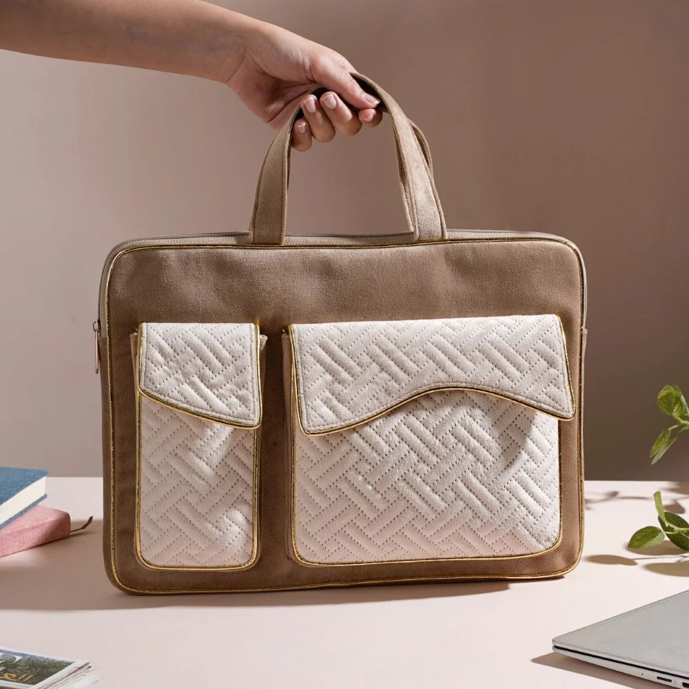 Laptop Bag Luxe Velvet Sleek Beige 14 x 10.5 Inch - Image 5