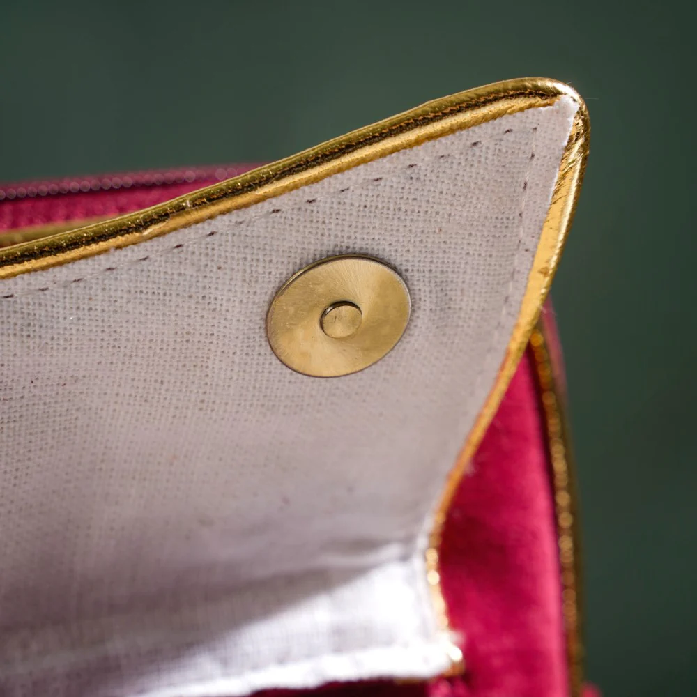 Laptop Bag Luxe Velvet Sleek Magenta Pink 14 x 10.5 Inch - Image 13