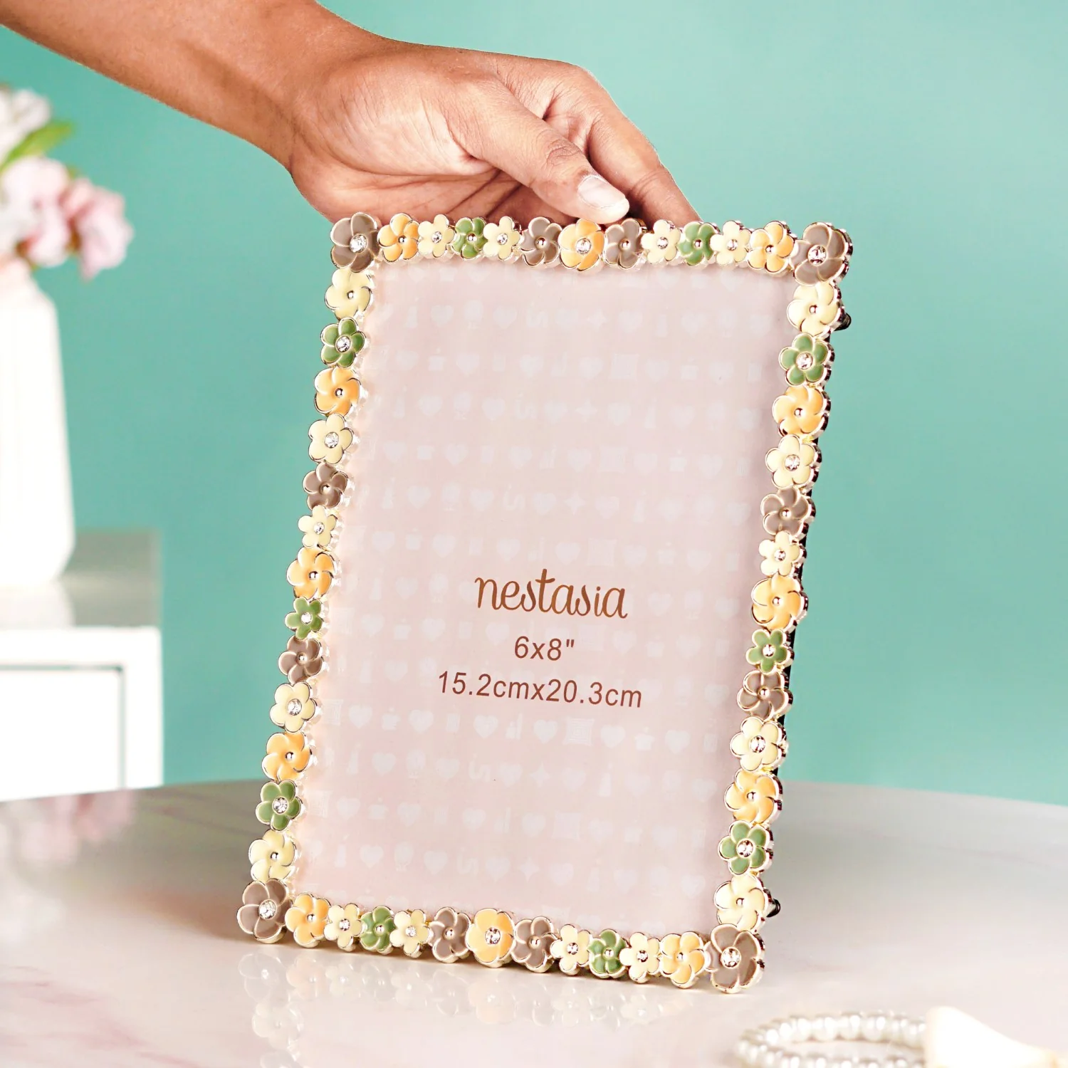 Large Blooming Memories Picture Frame 15x20cm - Image 3