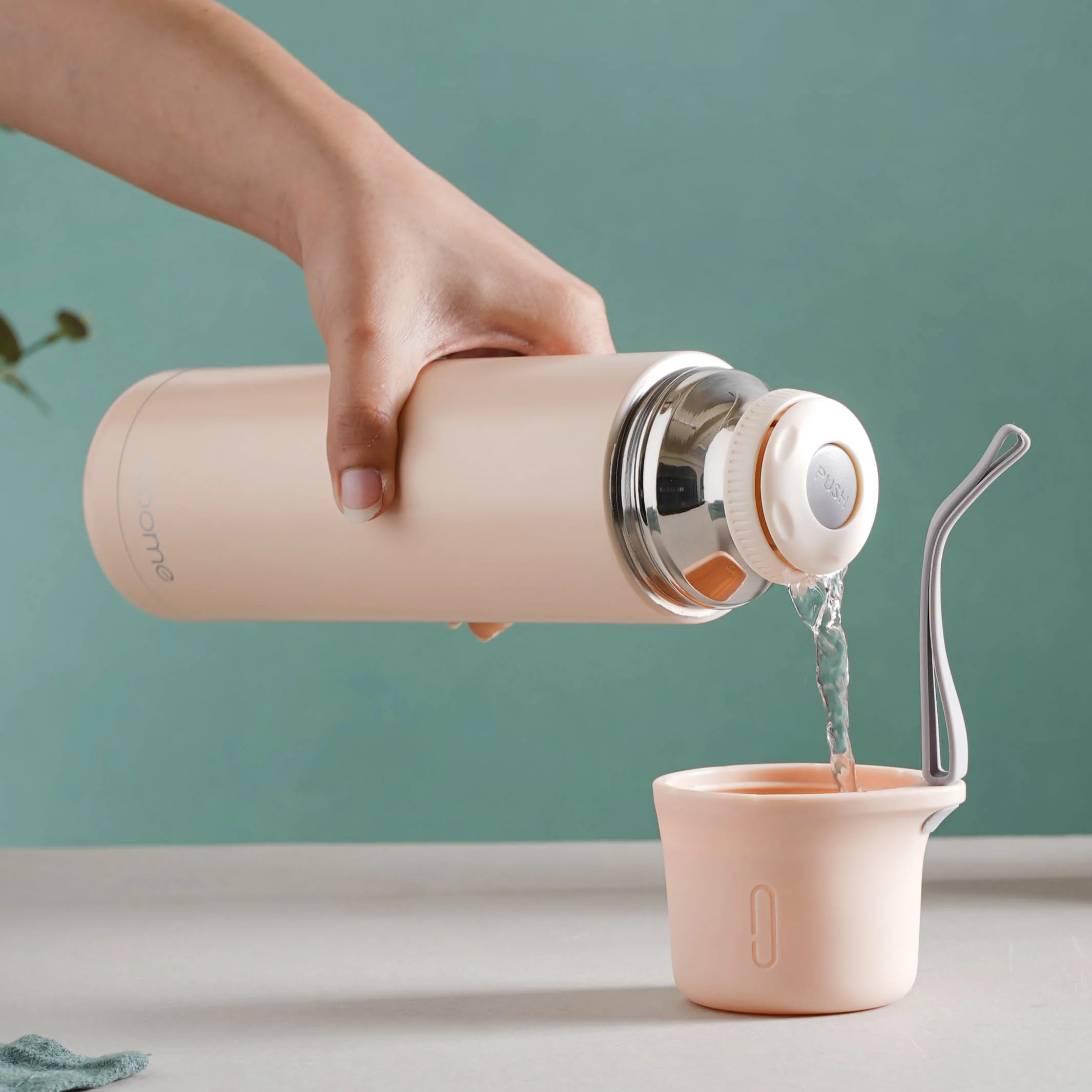 Large Vacuum Flask - Image 7