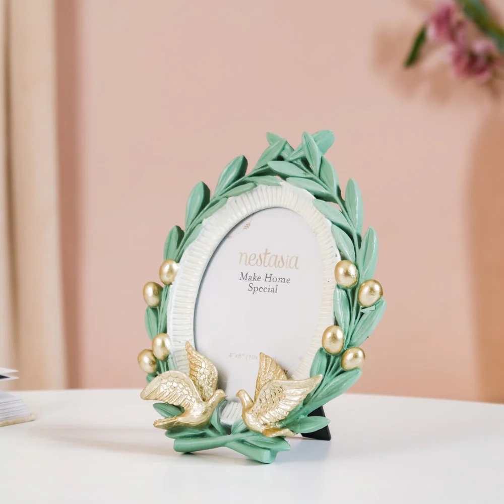 Laurel Branch With Doves Photo Frame 8"x5" - Image 3