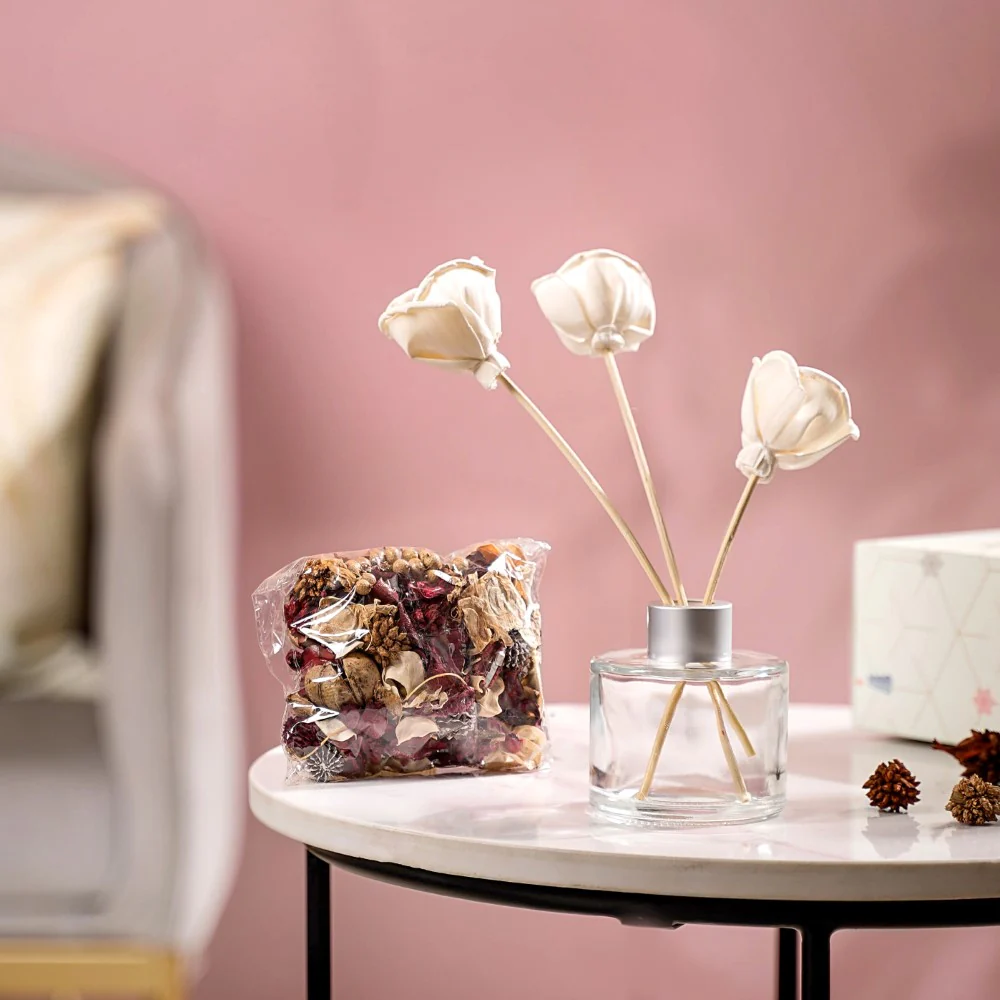 Lavender Fragrance Diffuser And Potpourri Gift Box Set Of 3 - Image 8