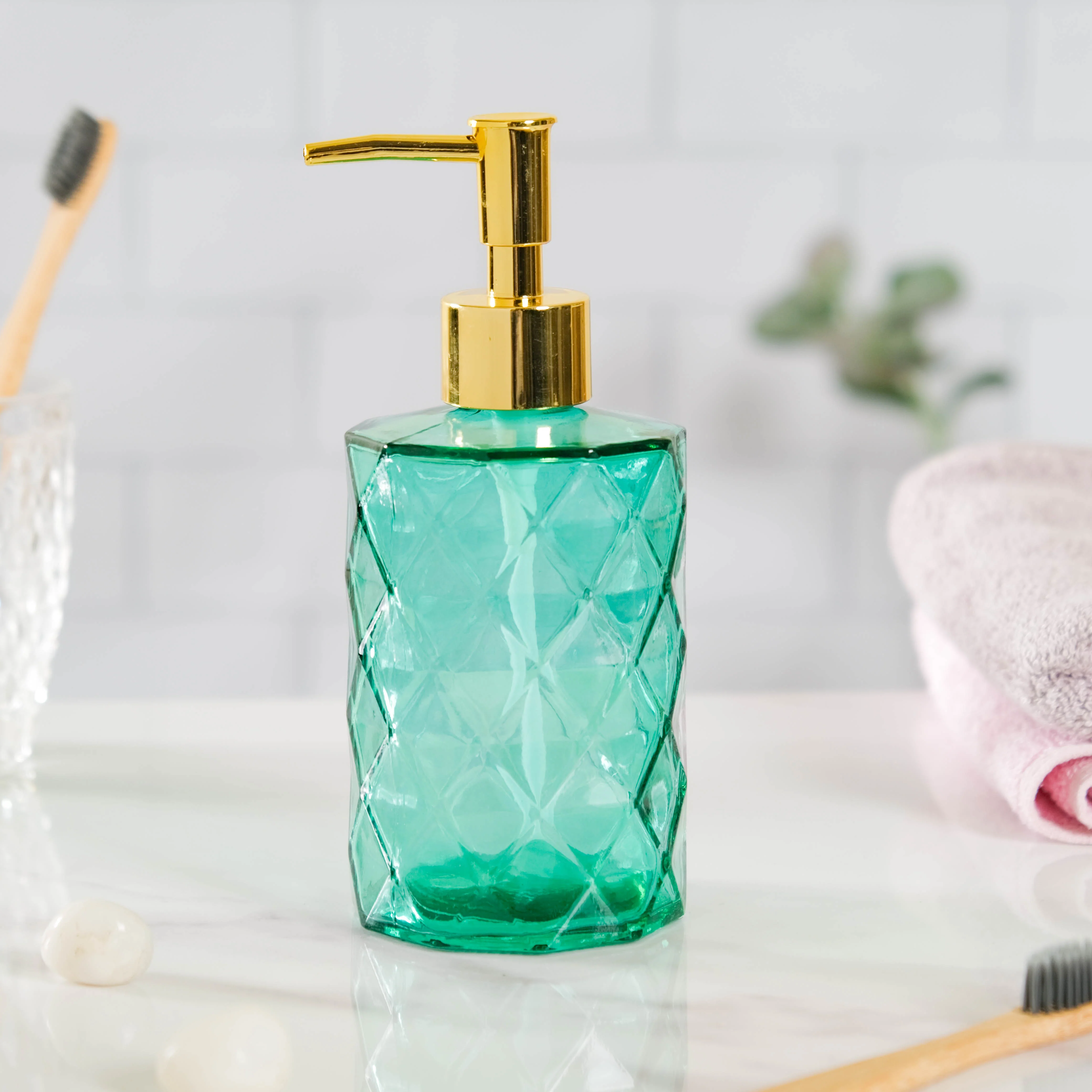 Lea Green Textured Glass Dispenser With Nozzle - Image 7