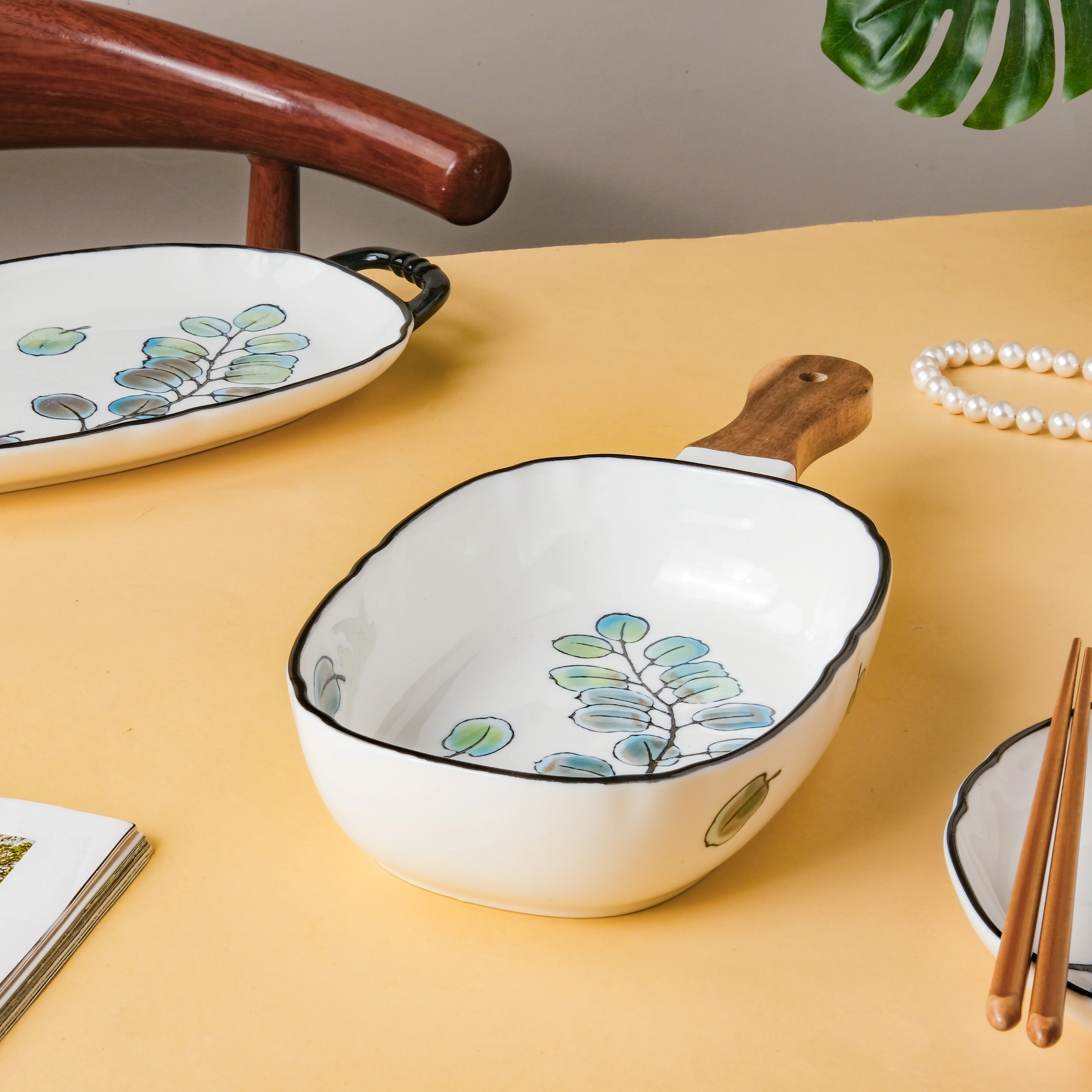 Leaf Ceramic Pasta Bowl - Image 9