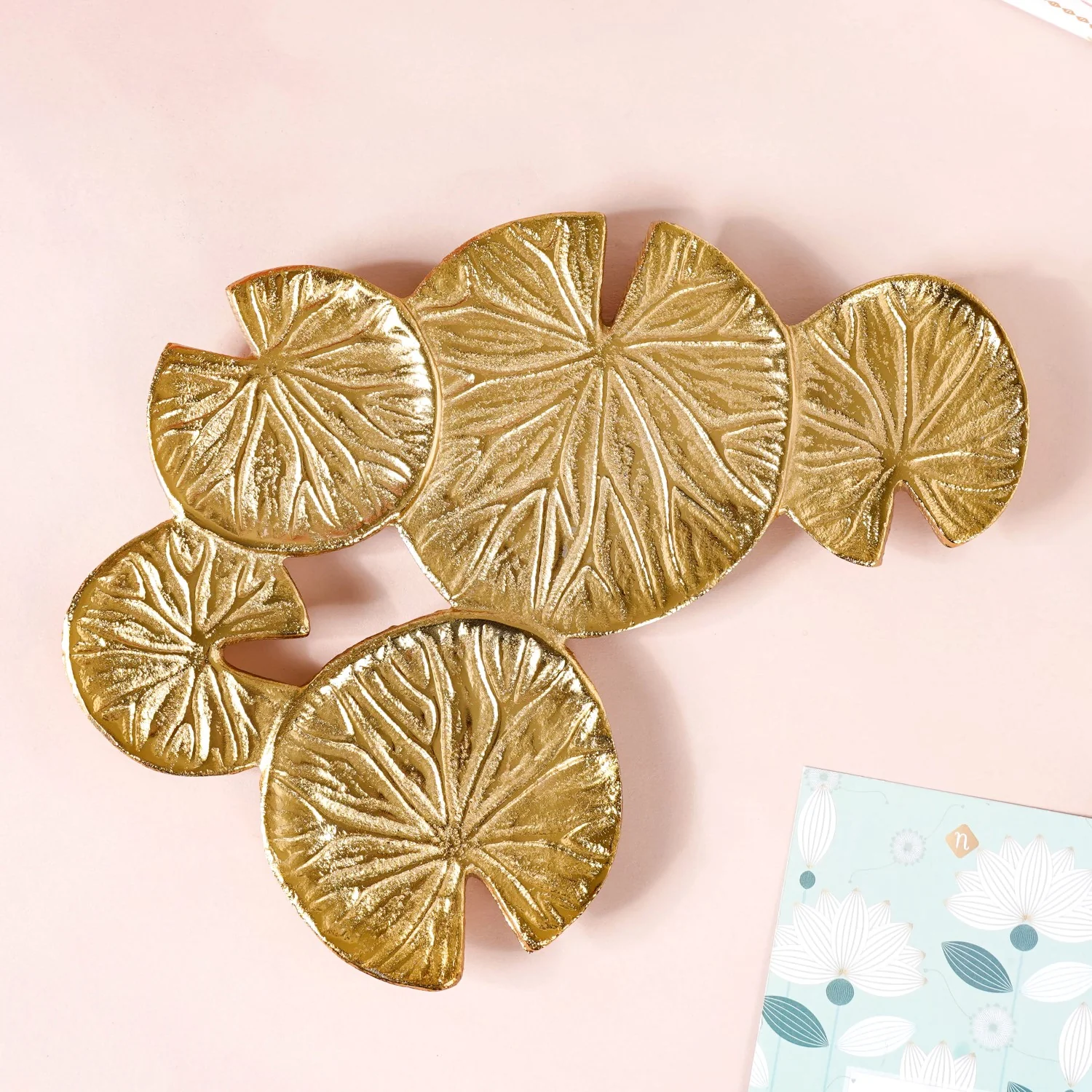 Leaf Cluster Rakhi Lumba Gift Set - Image 3