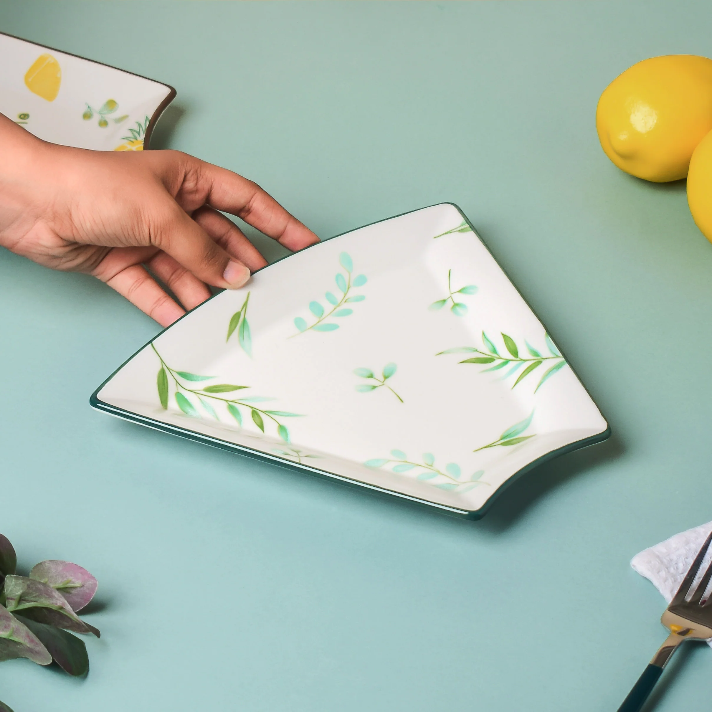Leafy Ceramic Snack Plate 8 Inch - Image 3