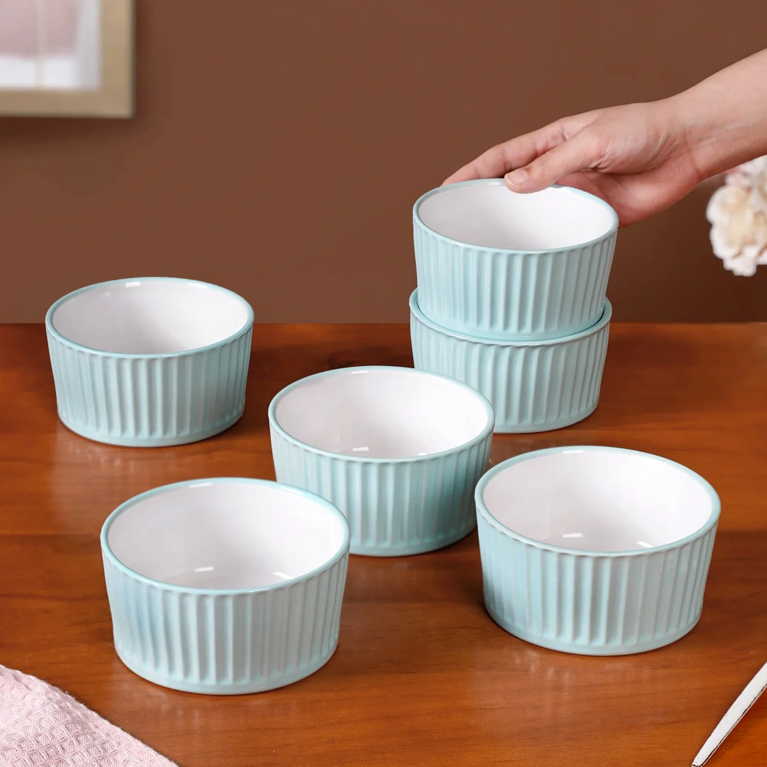 Light Blue Cresta Ceramic Snack Bowl Set Of 6 400ml - Image 2