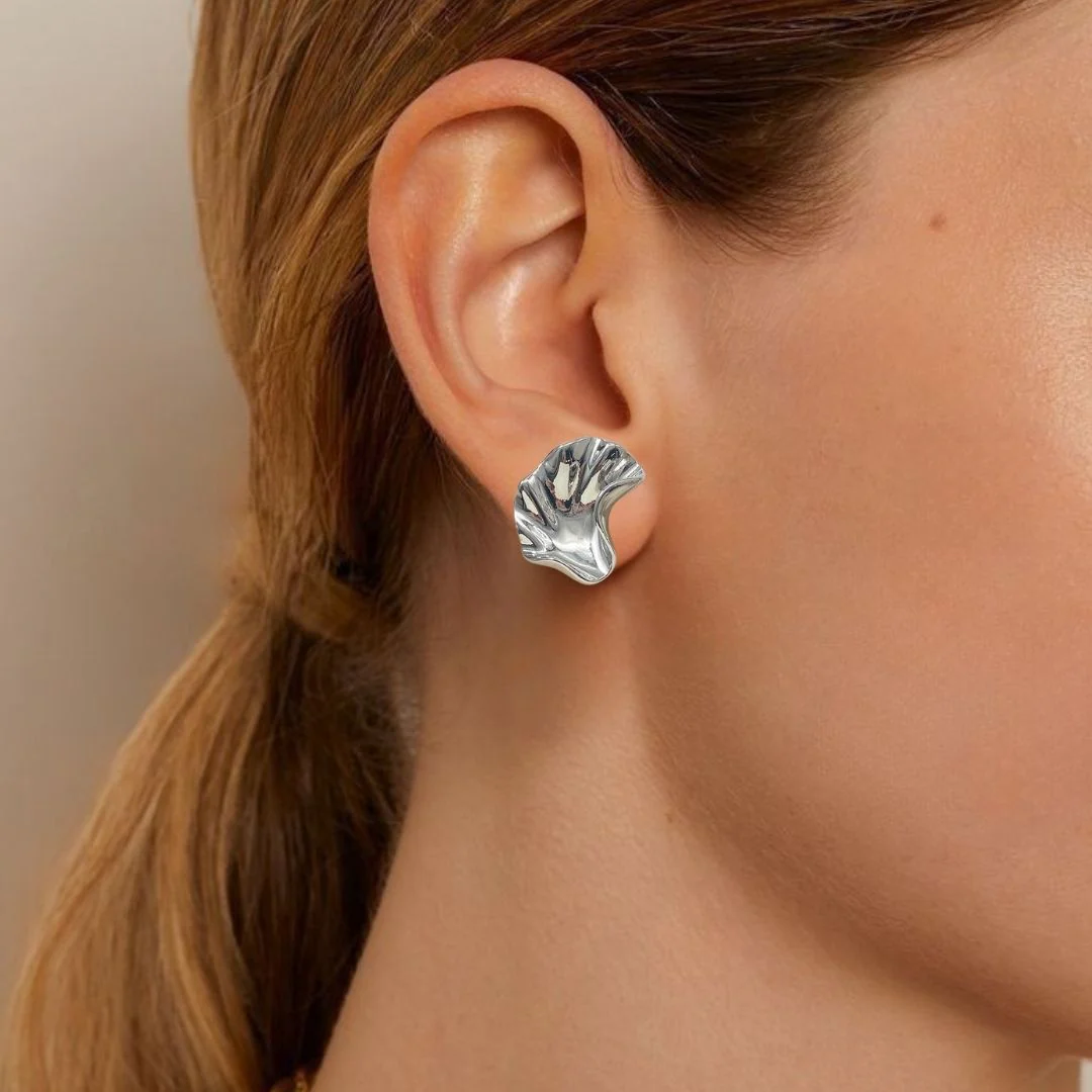 Little Miss Ginkgo Earrings Silver - Image 2