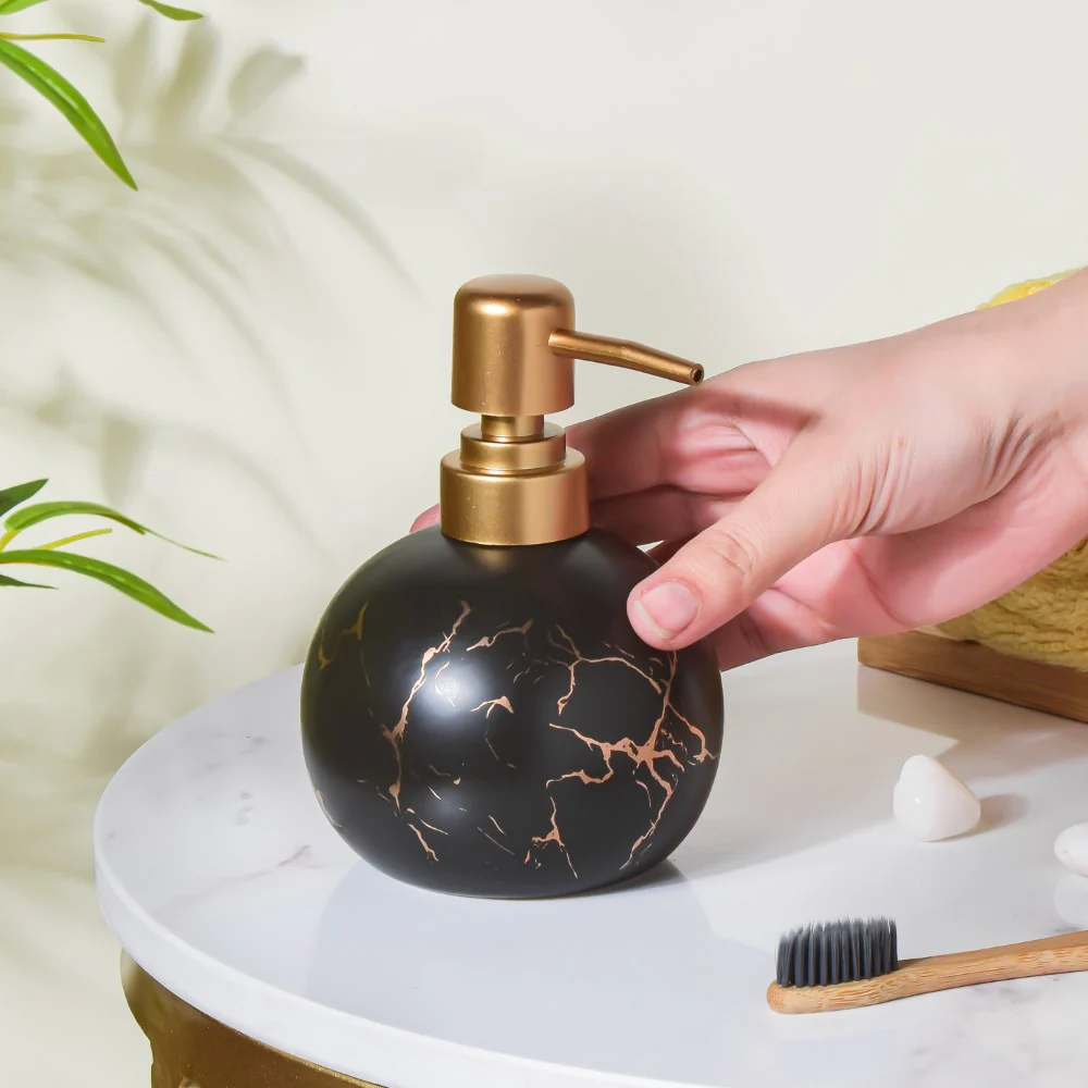 Lotion Dispenser - Image 4
