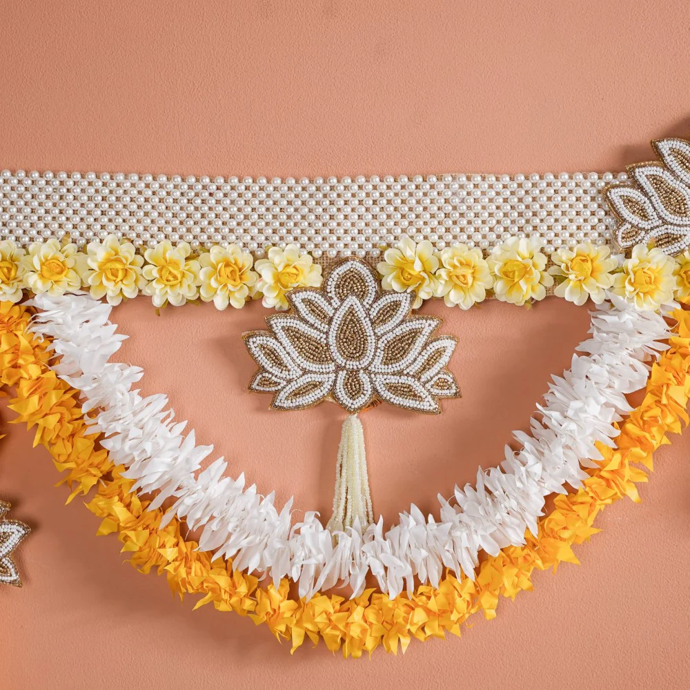 Festive Lotus Toran Multicolour - Image 3