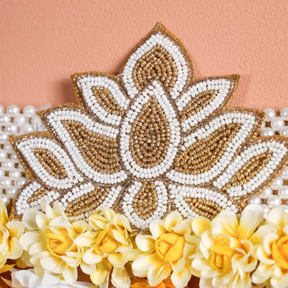 Festive Lotus Toran Multicolour - Image 4