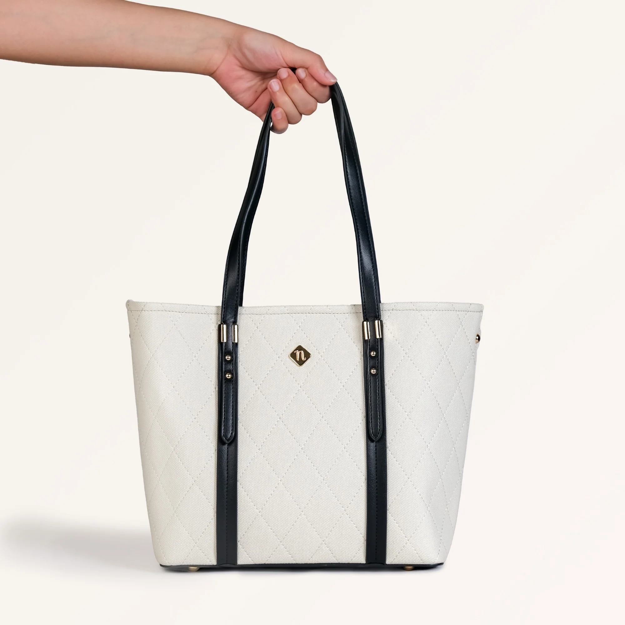 Luma Classic Tote Bag - Image 4