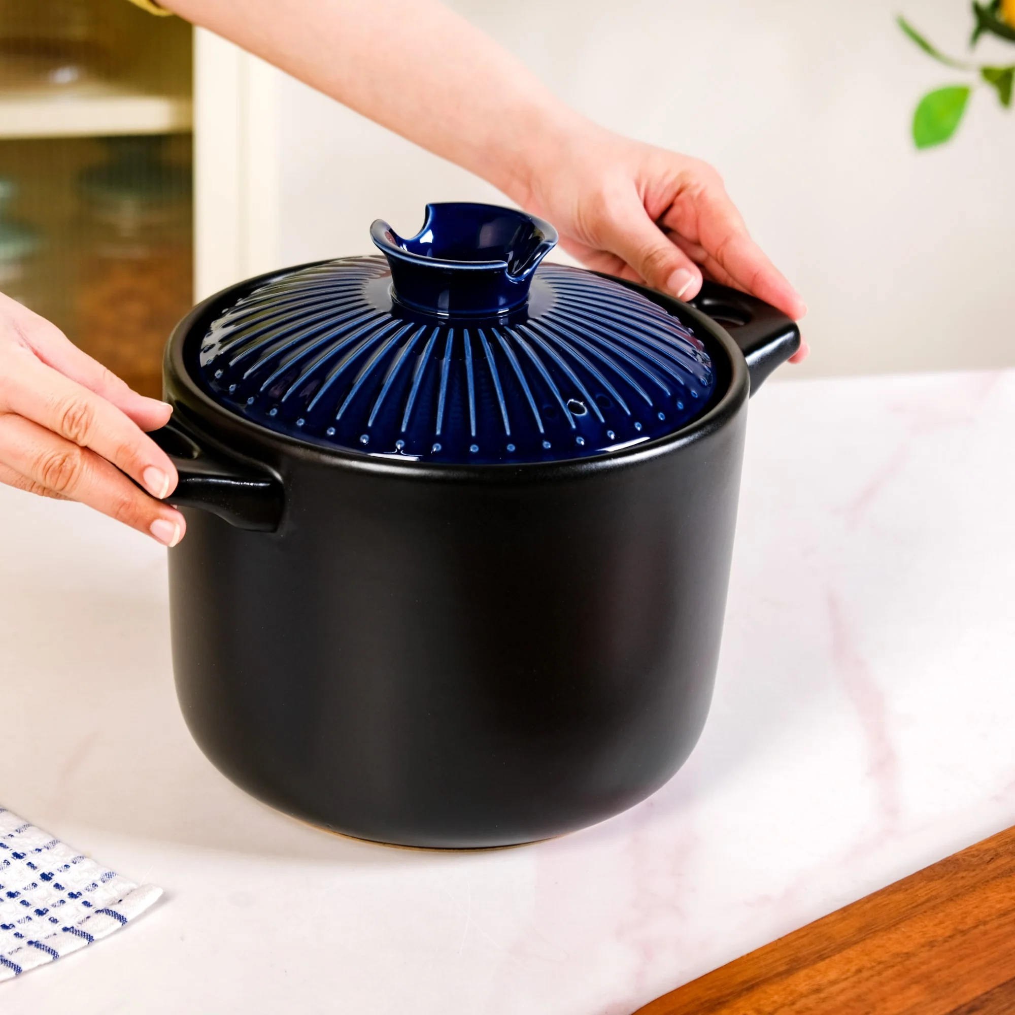 Lumea Cooking Pot With Lid Blue 4700ml - Image 2