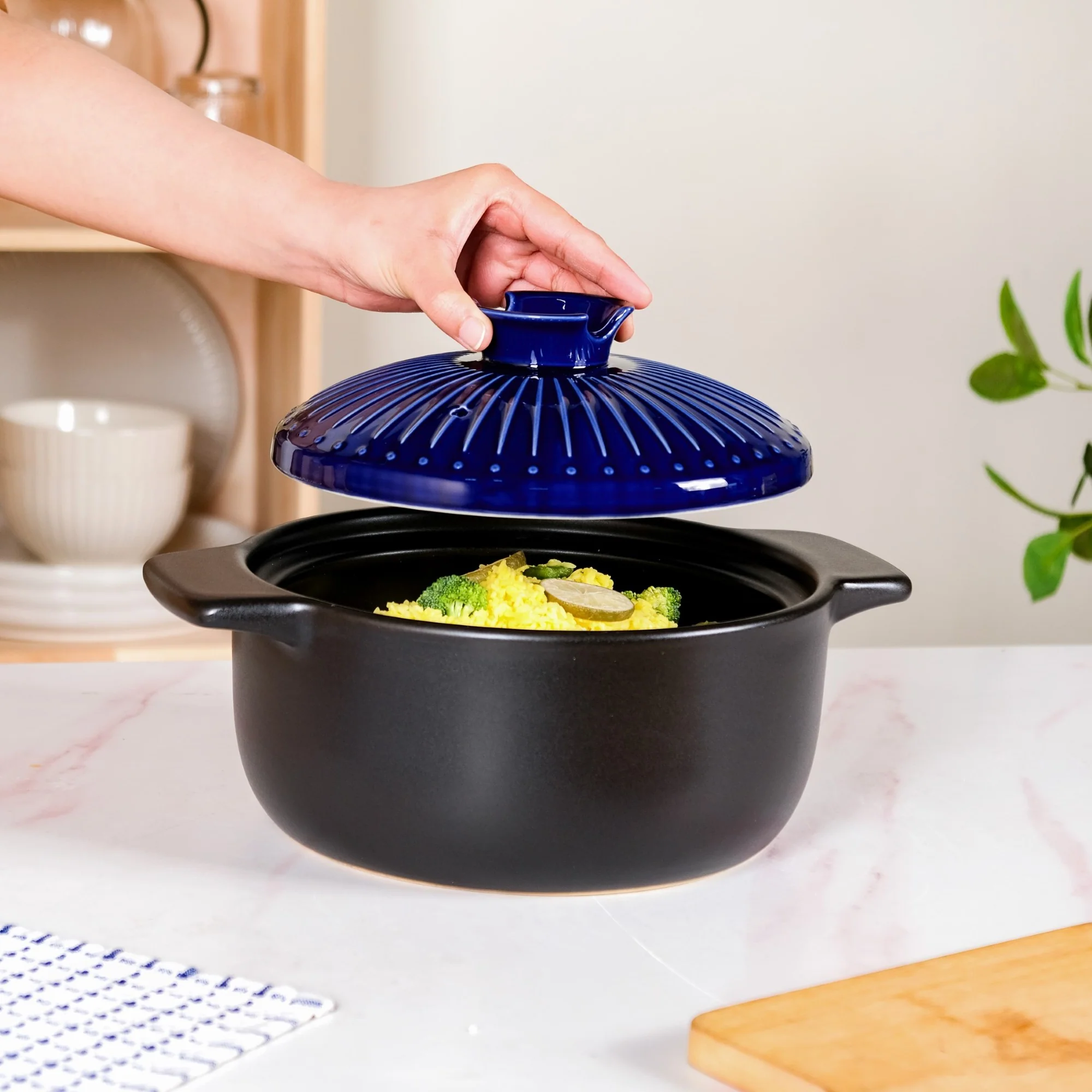 Lumea Ribbed Ceramic Cooking Pot Blue 3500ml - Image 11