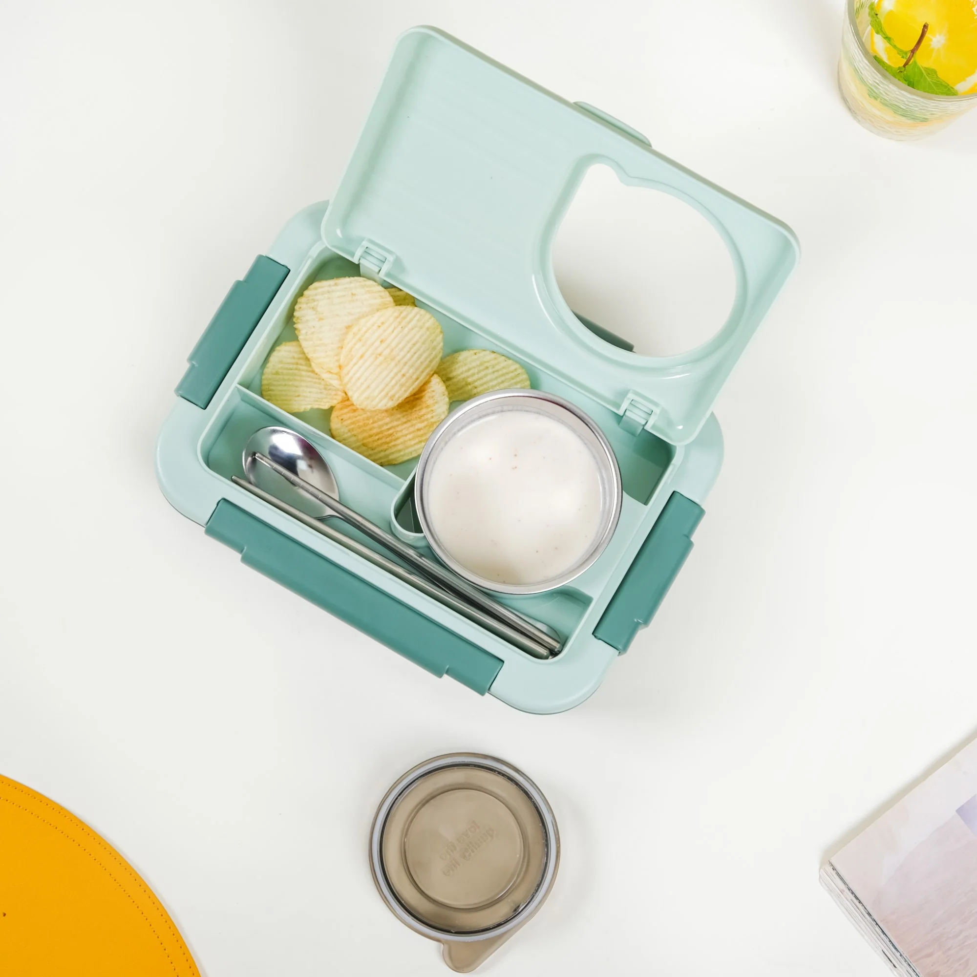 Lunch Box With 2 Sections Green 800ml - Image 16