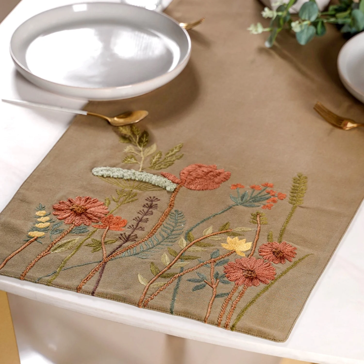 Lush Floral Embroidery Dining Table Runner - Image 7