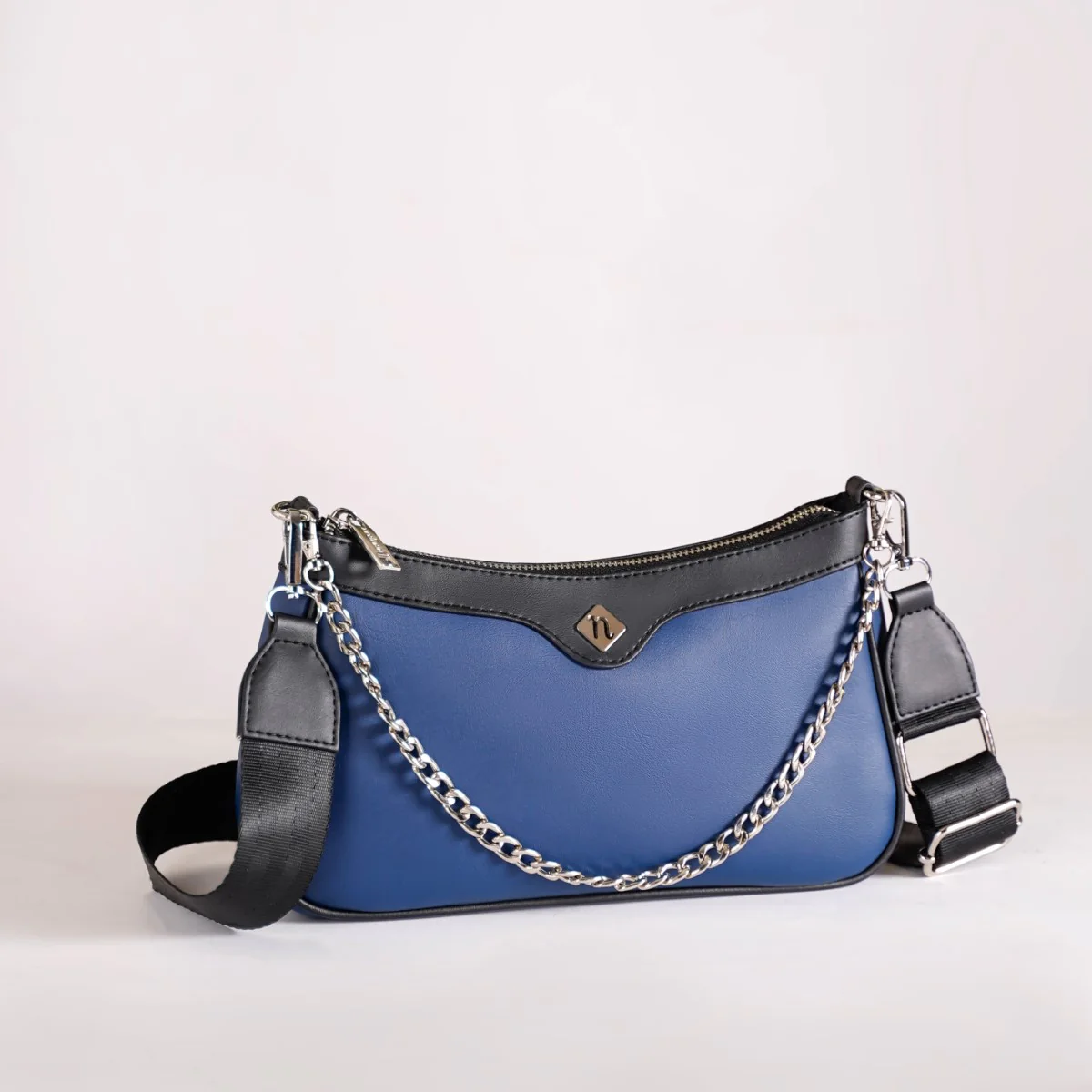 Lusso Blue Sling Handbag - Image 15