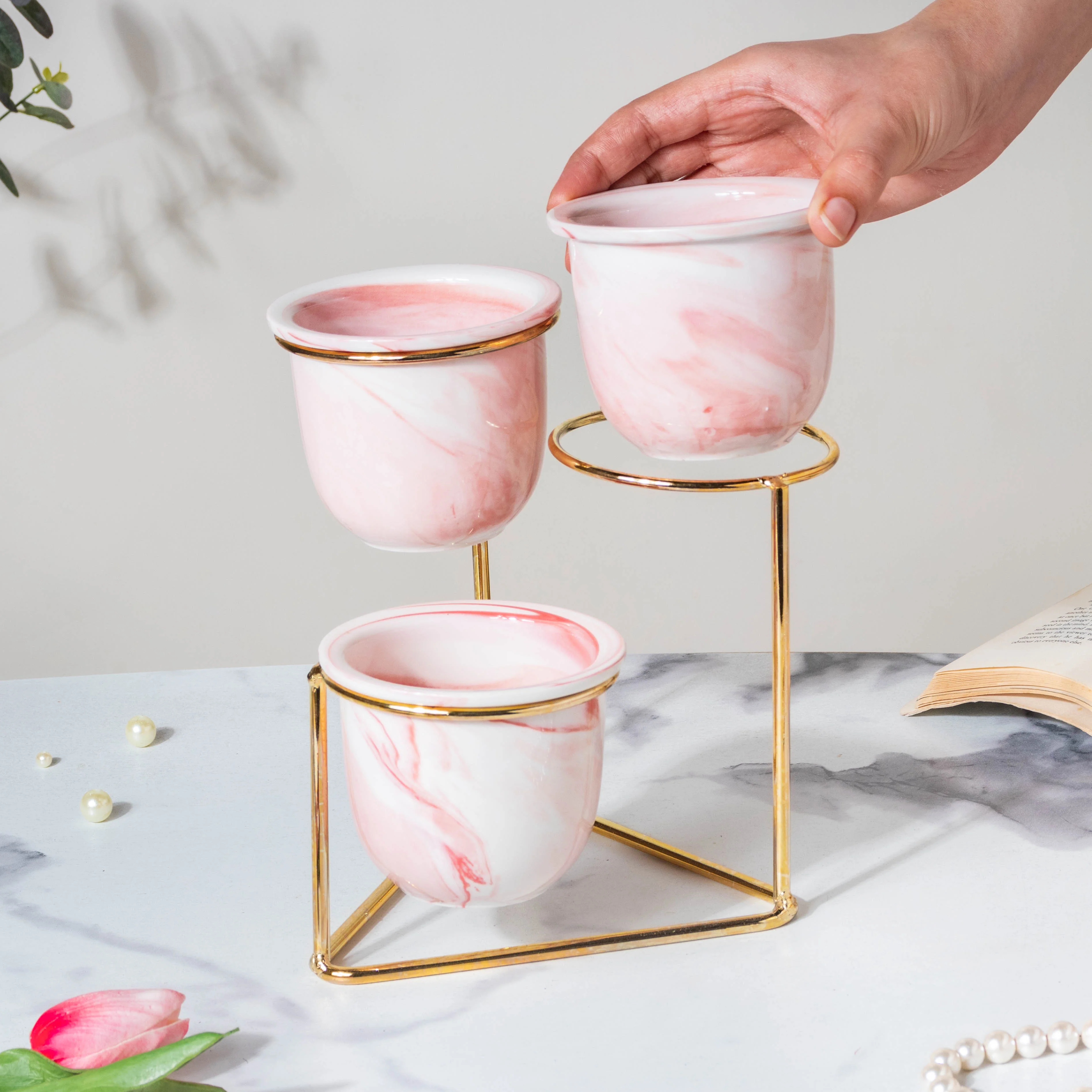 Luxe Ceramic Planter Set of 3 With Stand Pink - Image 2