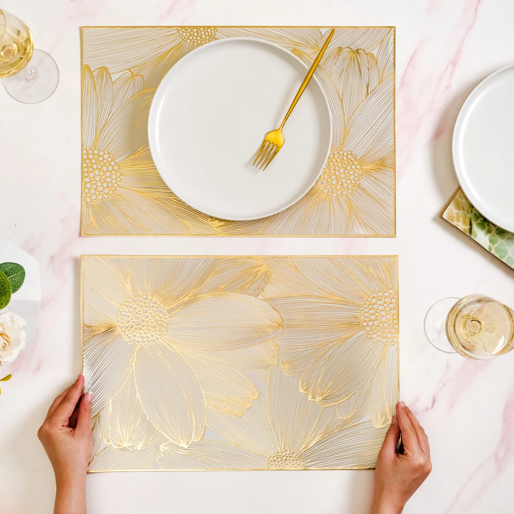 Luxe Golden Petals Table Mat Set Of 6 - Image 2