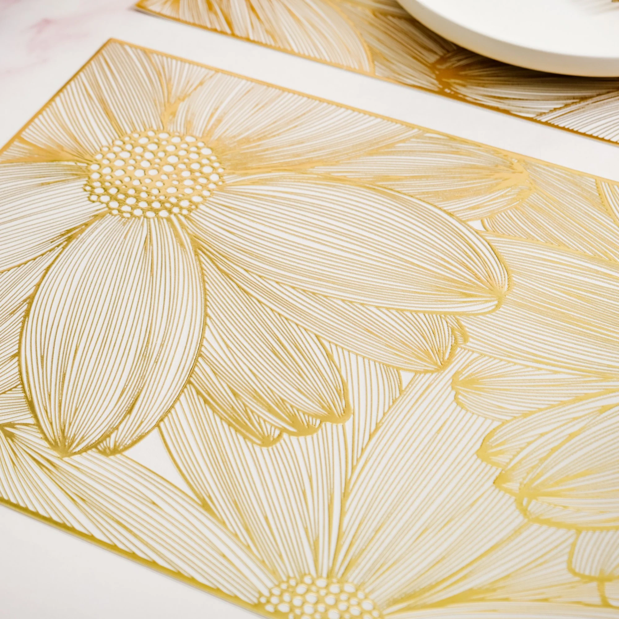 Luxe Golden Petals Table Mat Set Of 6 - Image 5