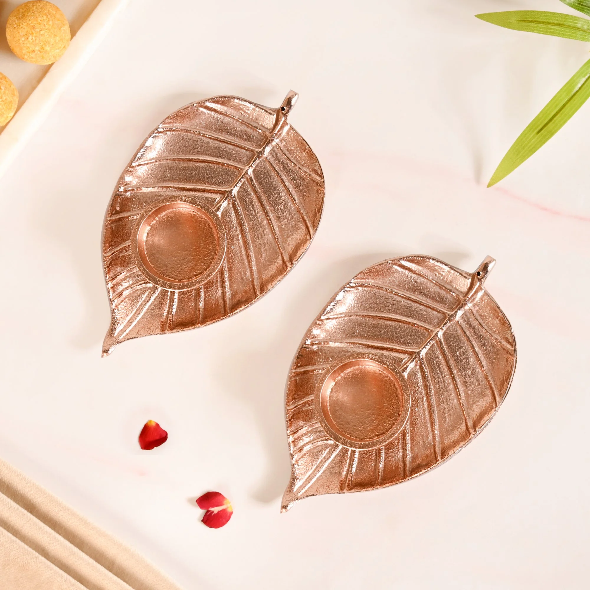 Luxe Metal Leaf Tealight And Incense Holder Set Of 2 In Festive Gift Box - Image 9