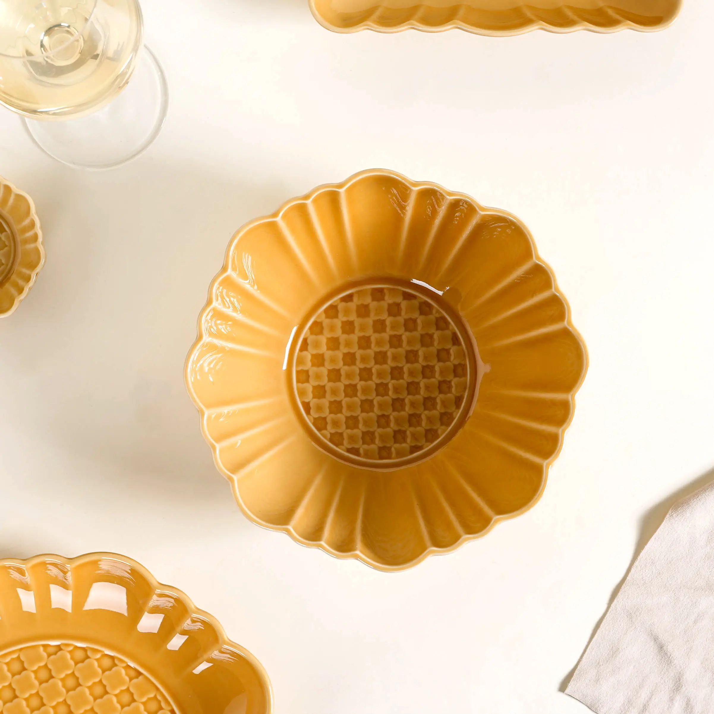 Luxury Texture 28 Piece Dinner Set For 6 Ochre Yellow - Image 13