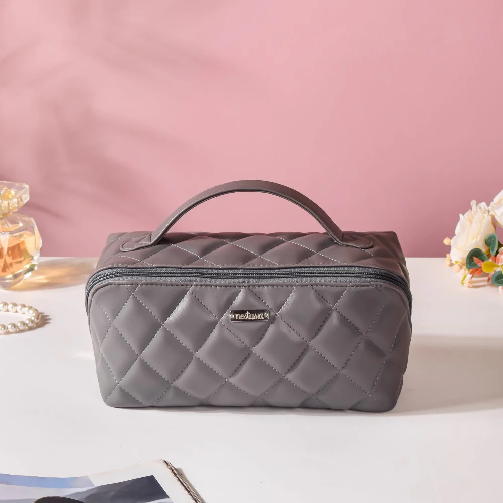 Makeup Pouch Large Capacity Quilted Grey - Image 10