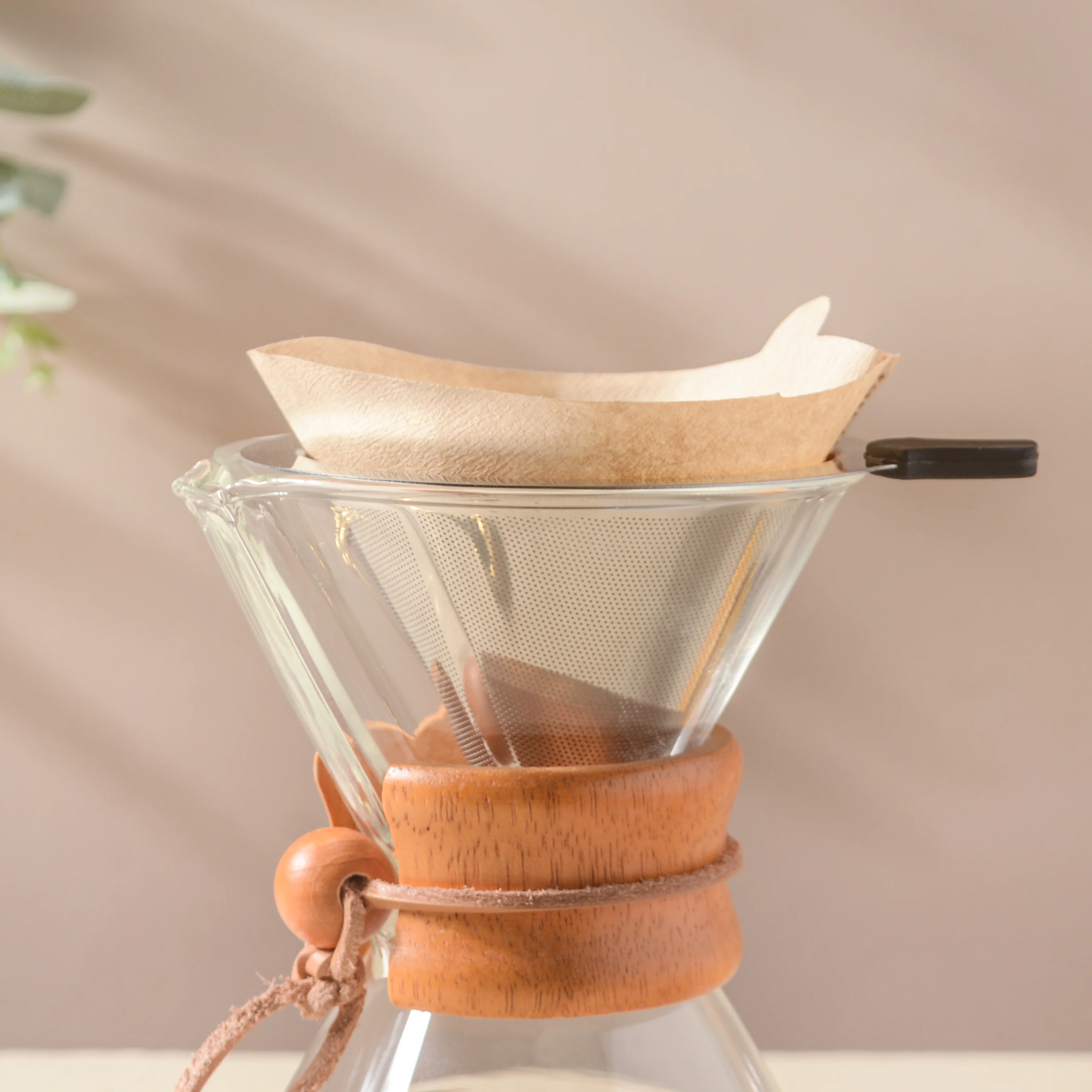 Manual Drip Coffee Maker With Borosilicate Glass Carafe - Image 15
