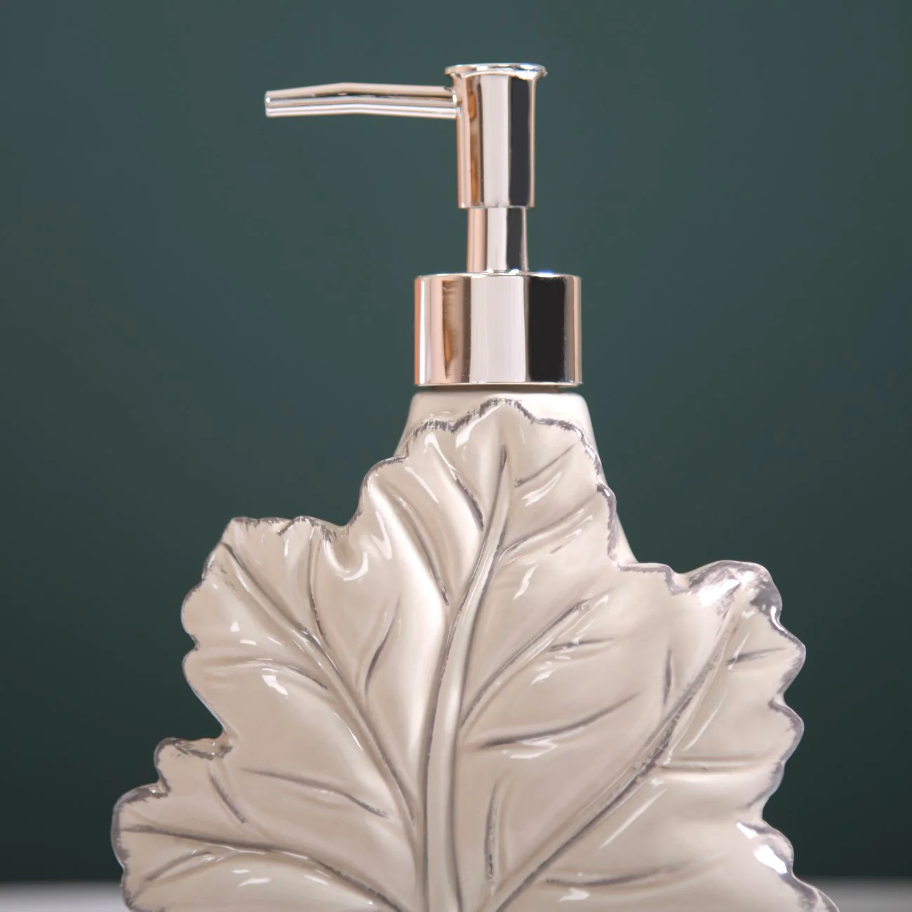 Maple Leaf Liquid Dispenser Ceramic Beige - Image 7