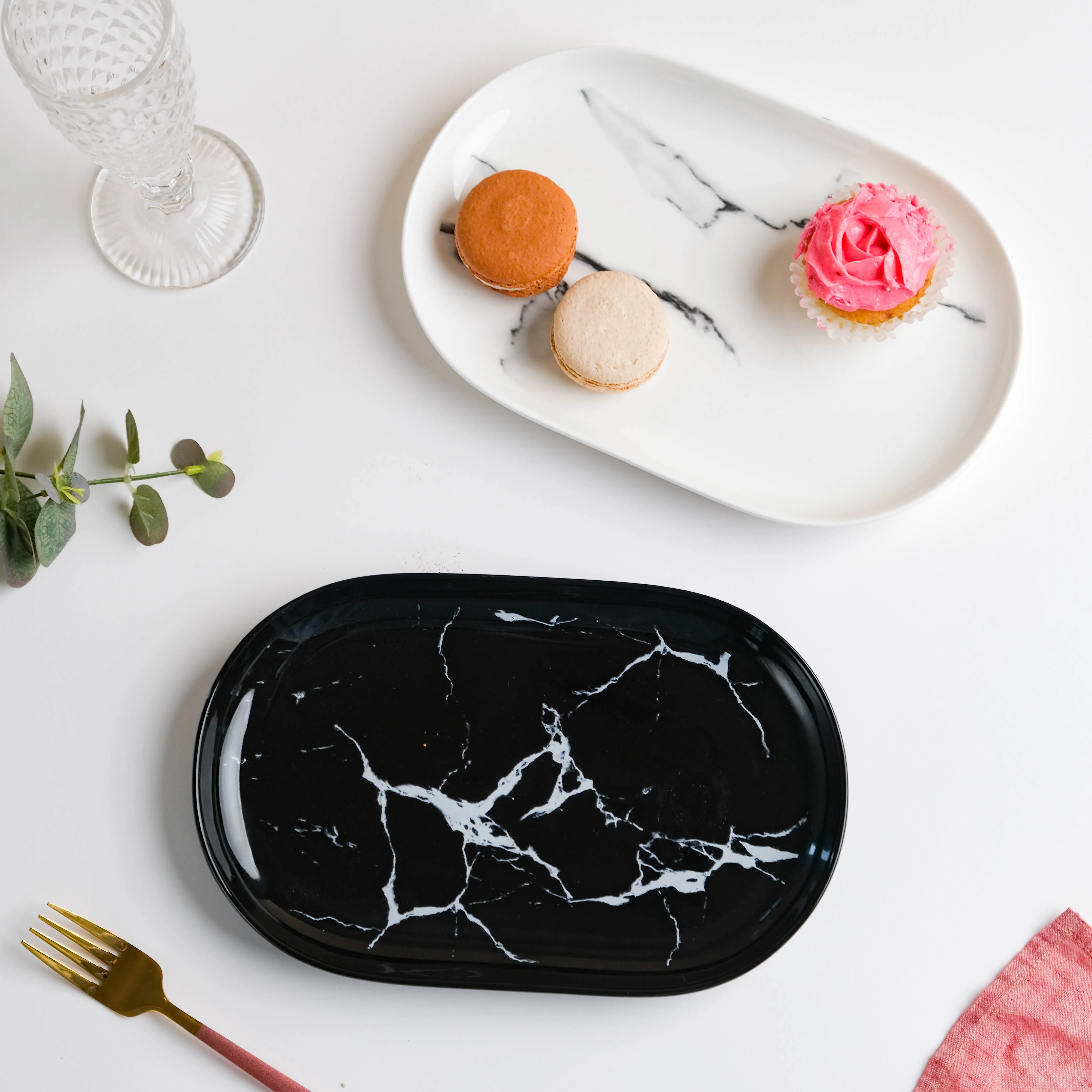 Marble Patterned Oval White Platter 10 Inch - Image 5