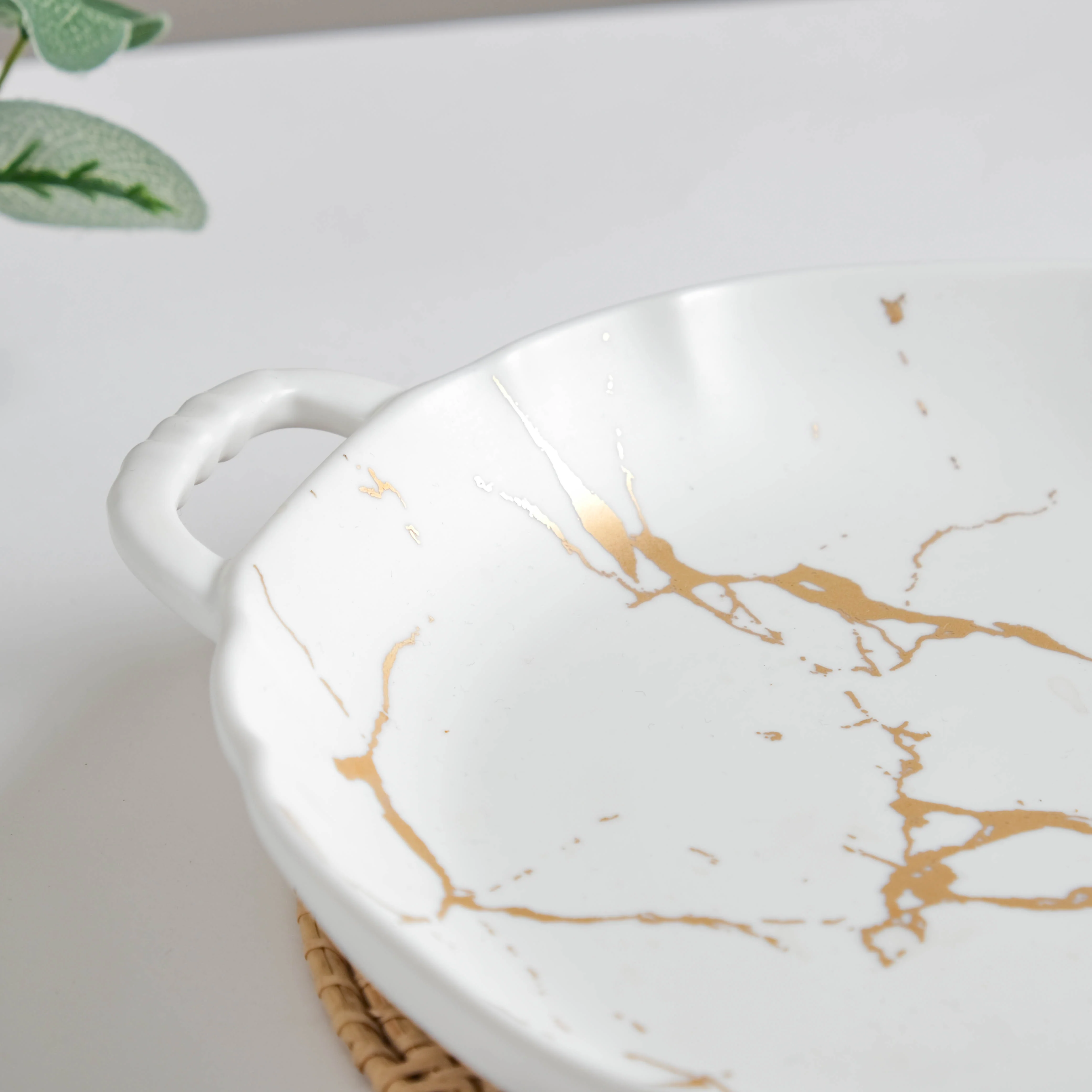 Marble Plate With Handles 8.5 Inch - Image 6