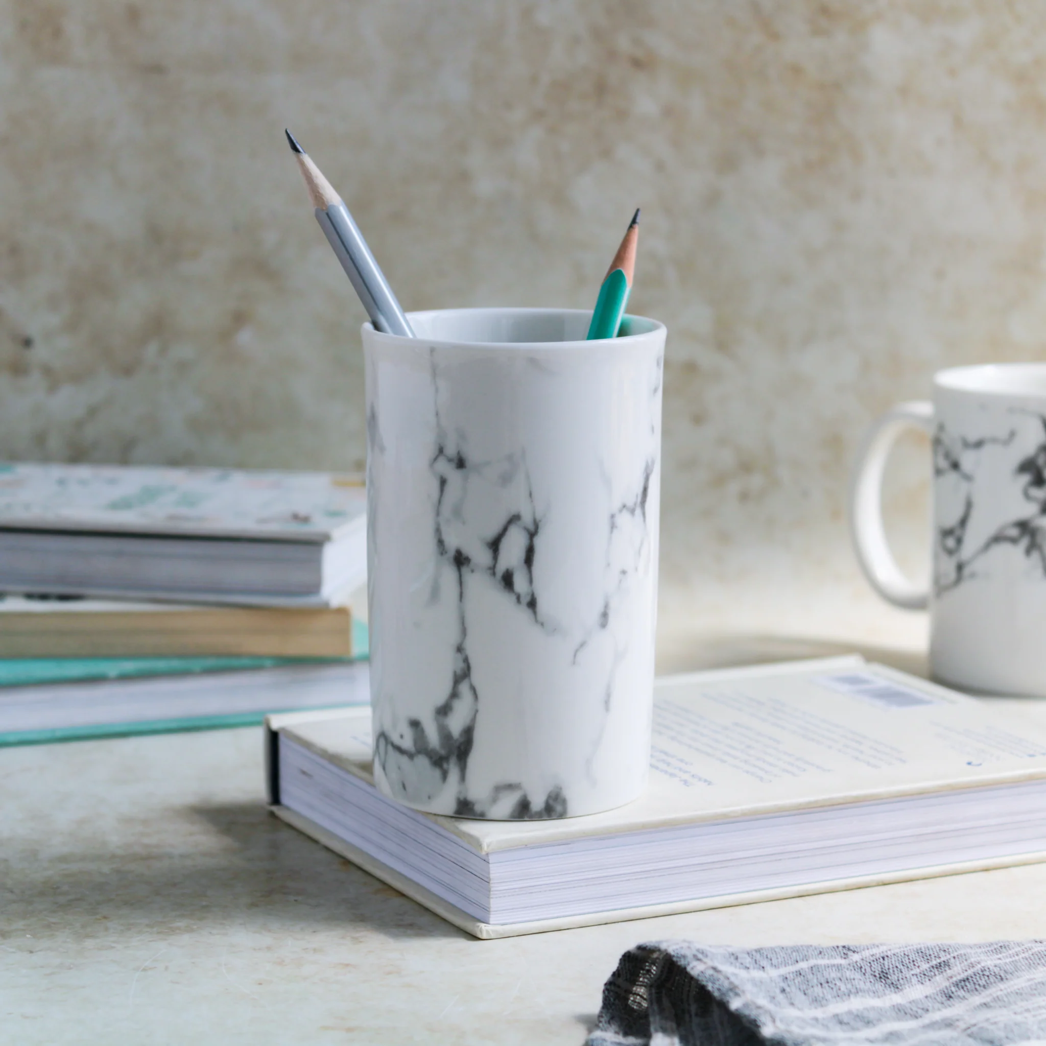 Marble Toothbrush Holder - Image 6